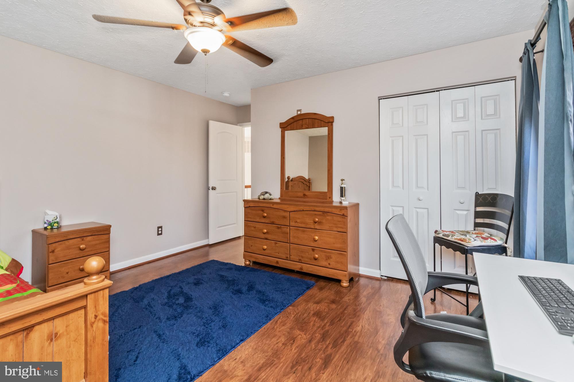 SADDLE RIDGE - Residential