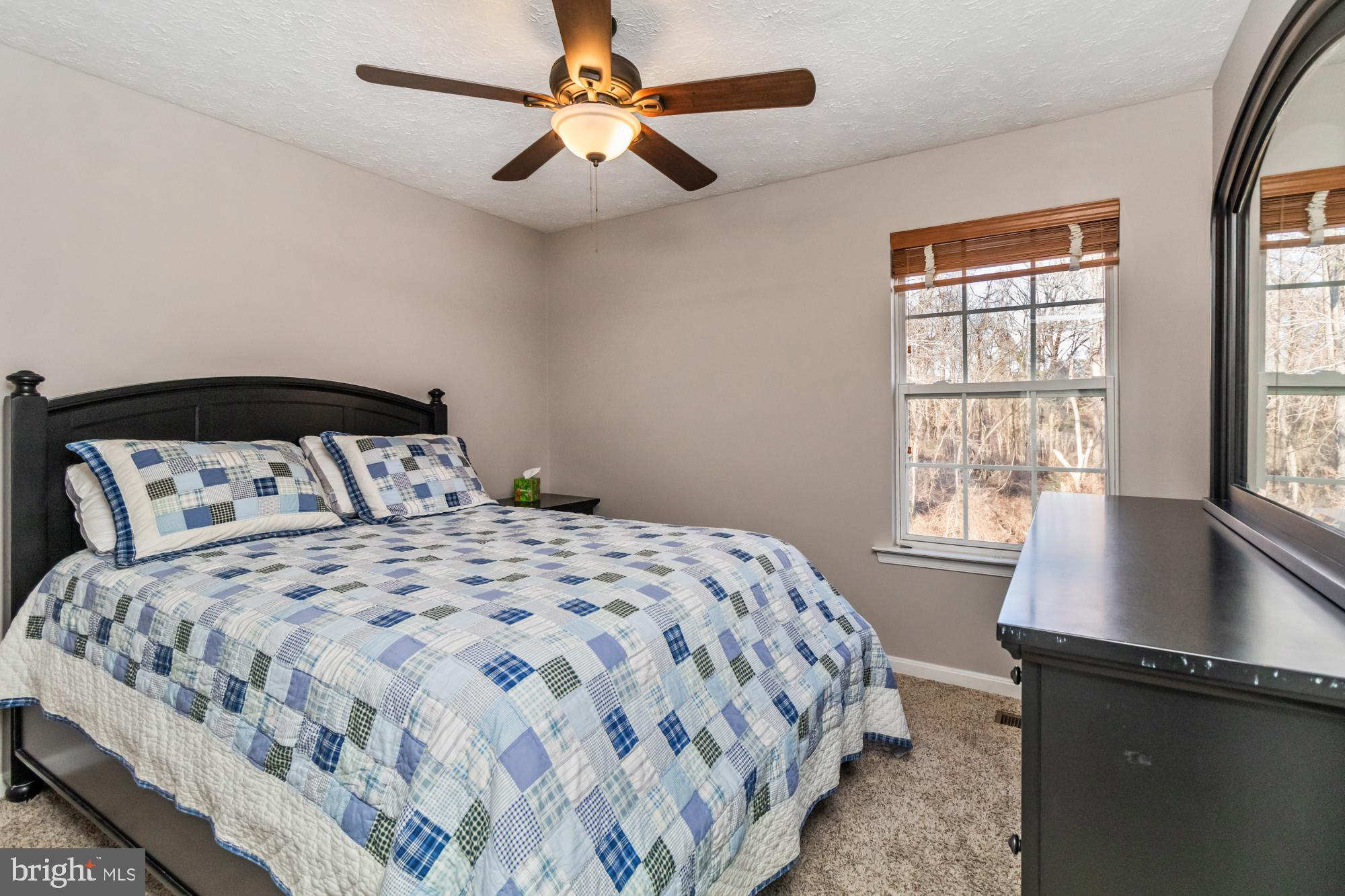 SADDLE RIDGE - Residential