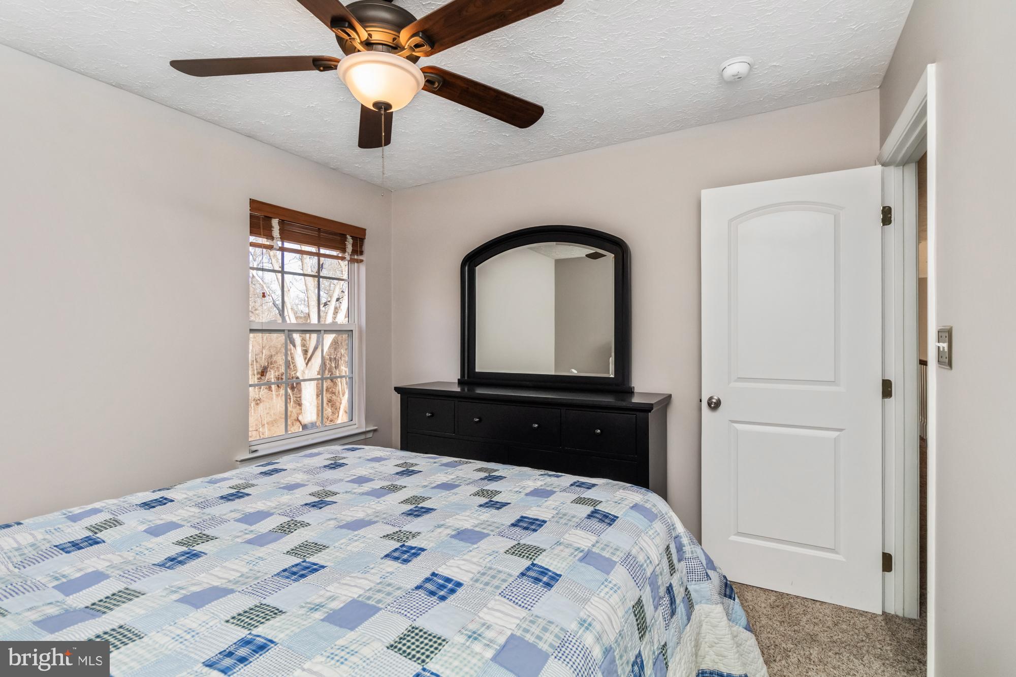 SADDLE RIDGE - Residential