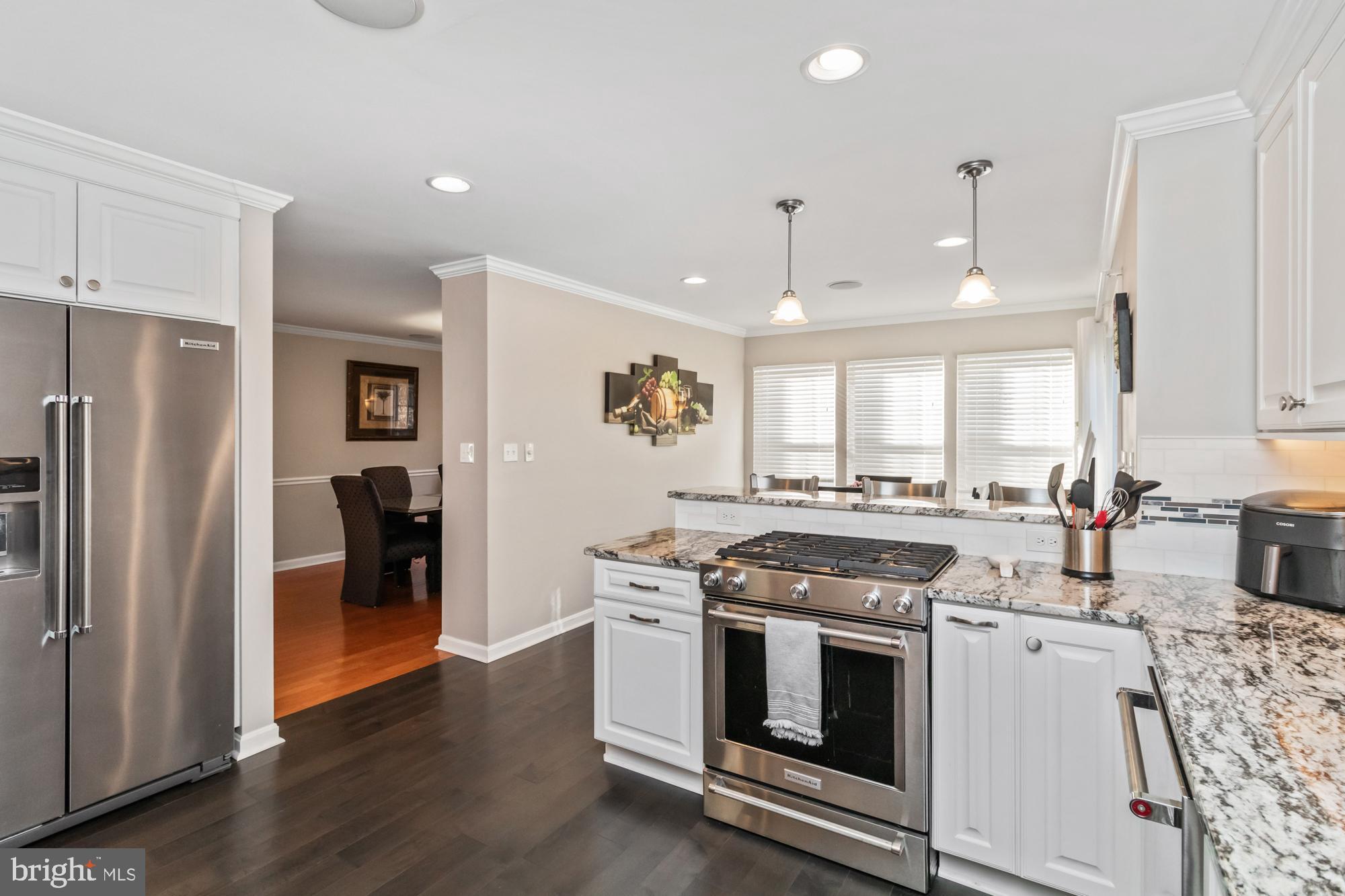 SADDLE RIDGE - Residential