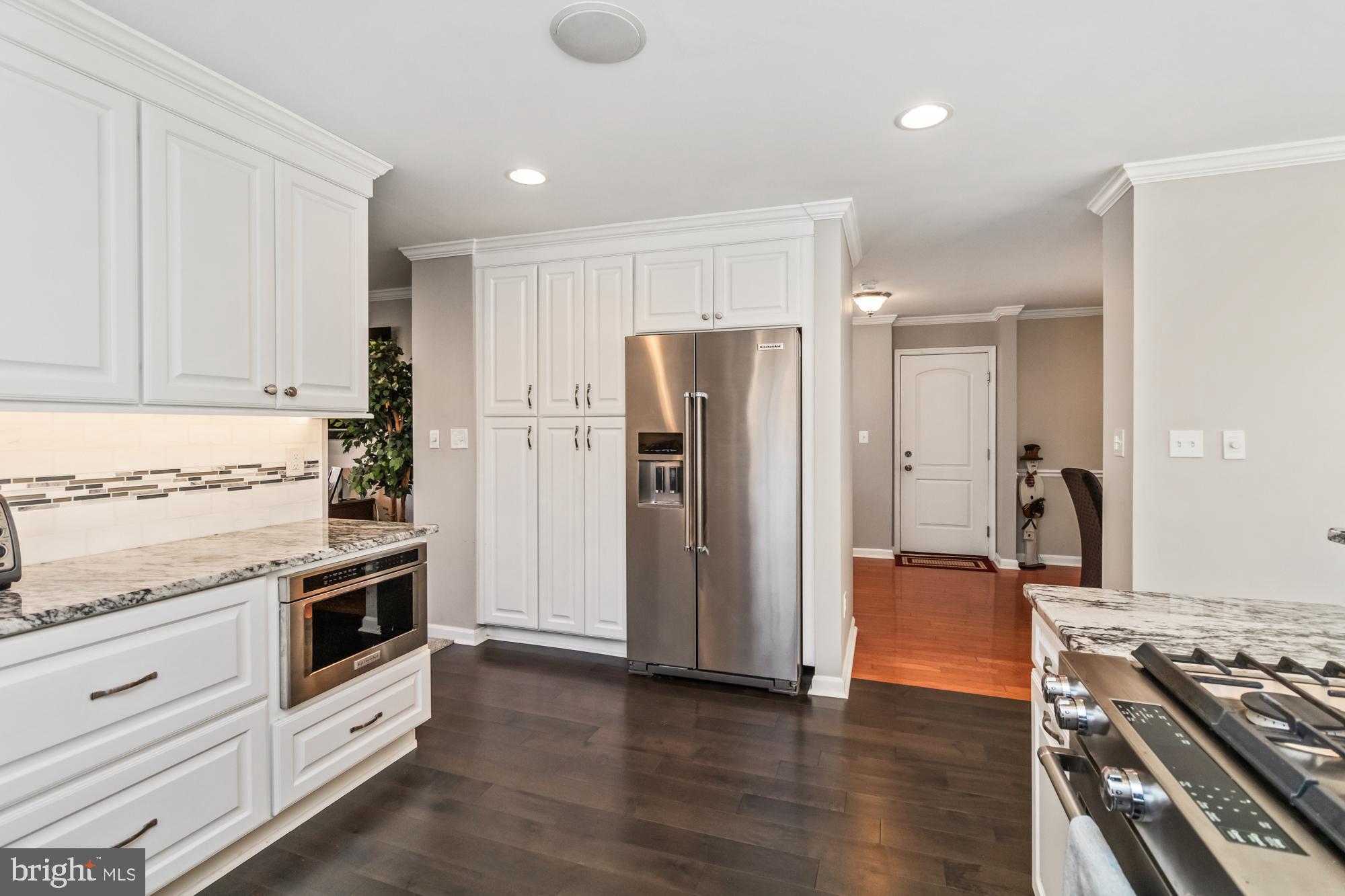 SADDLE RIDGE - Residential