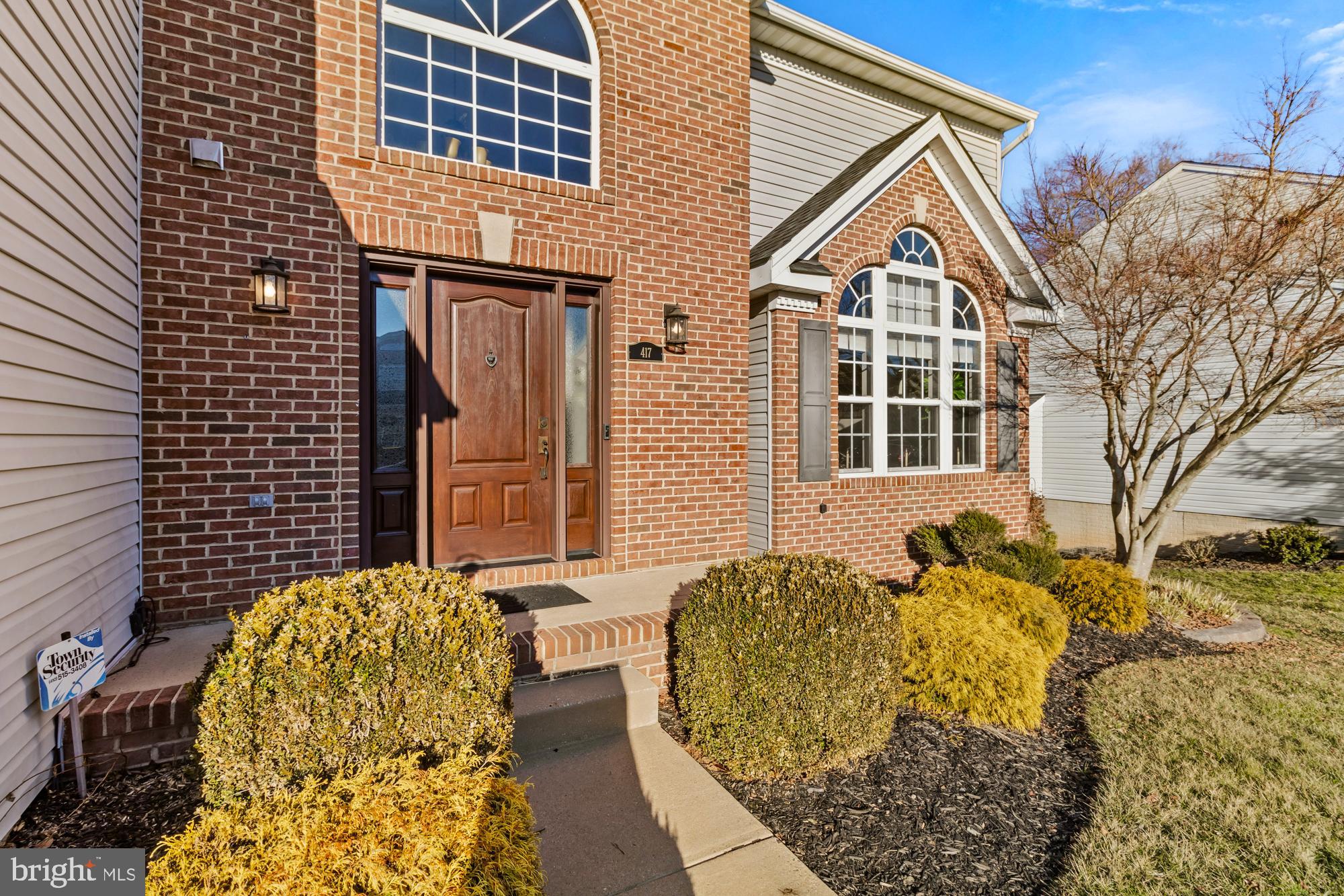 SADDLE RIDGE - Residential