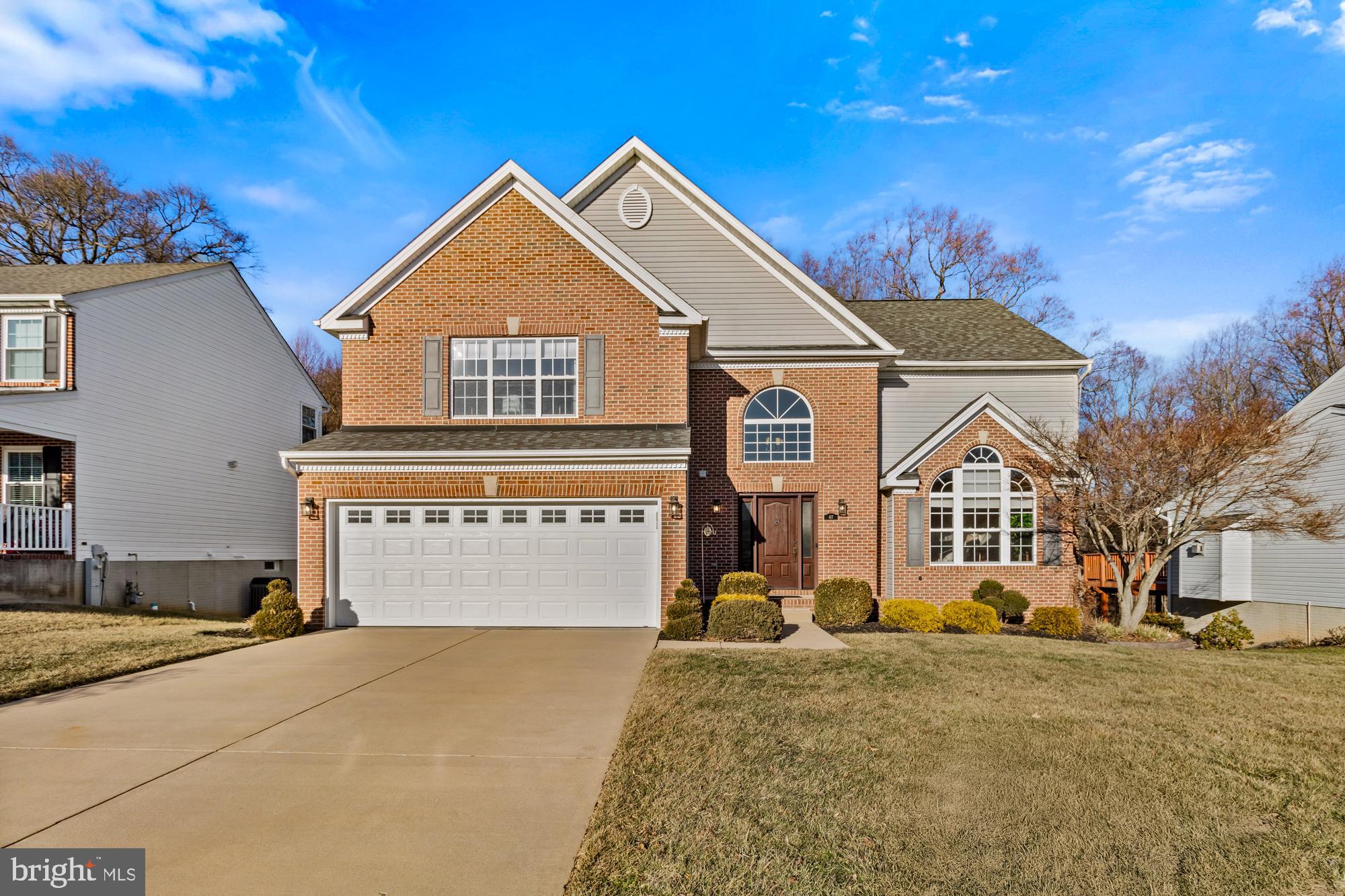 SADDLE RIDGE - Residential