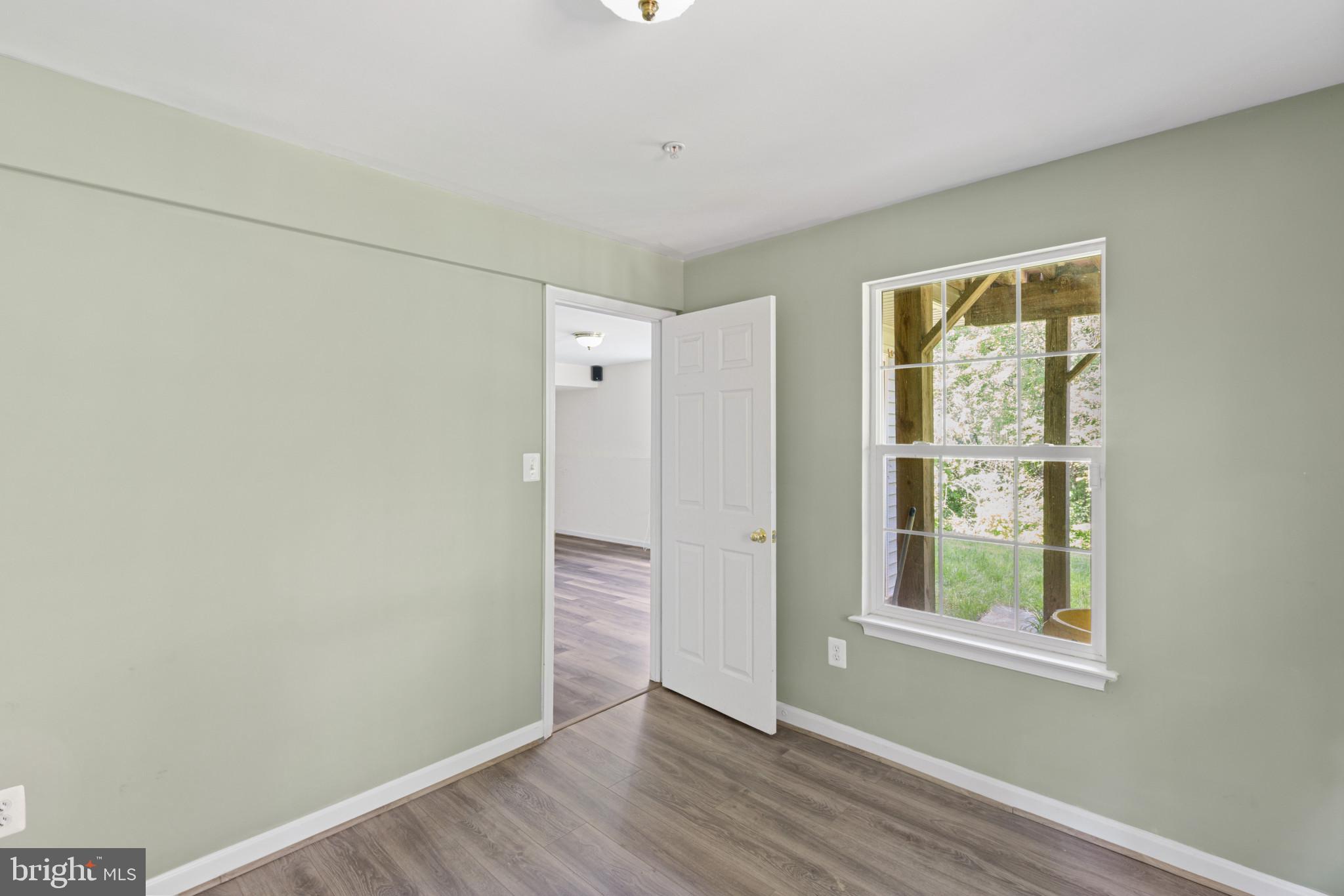 SEVEN OAKS - Residential