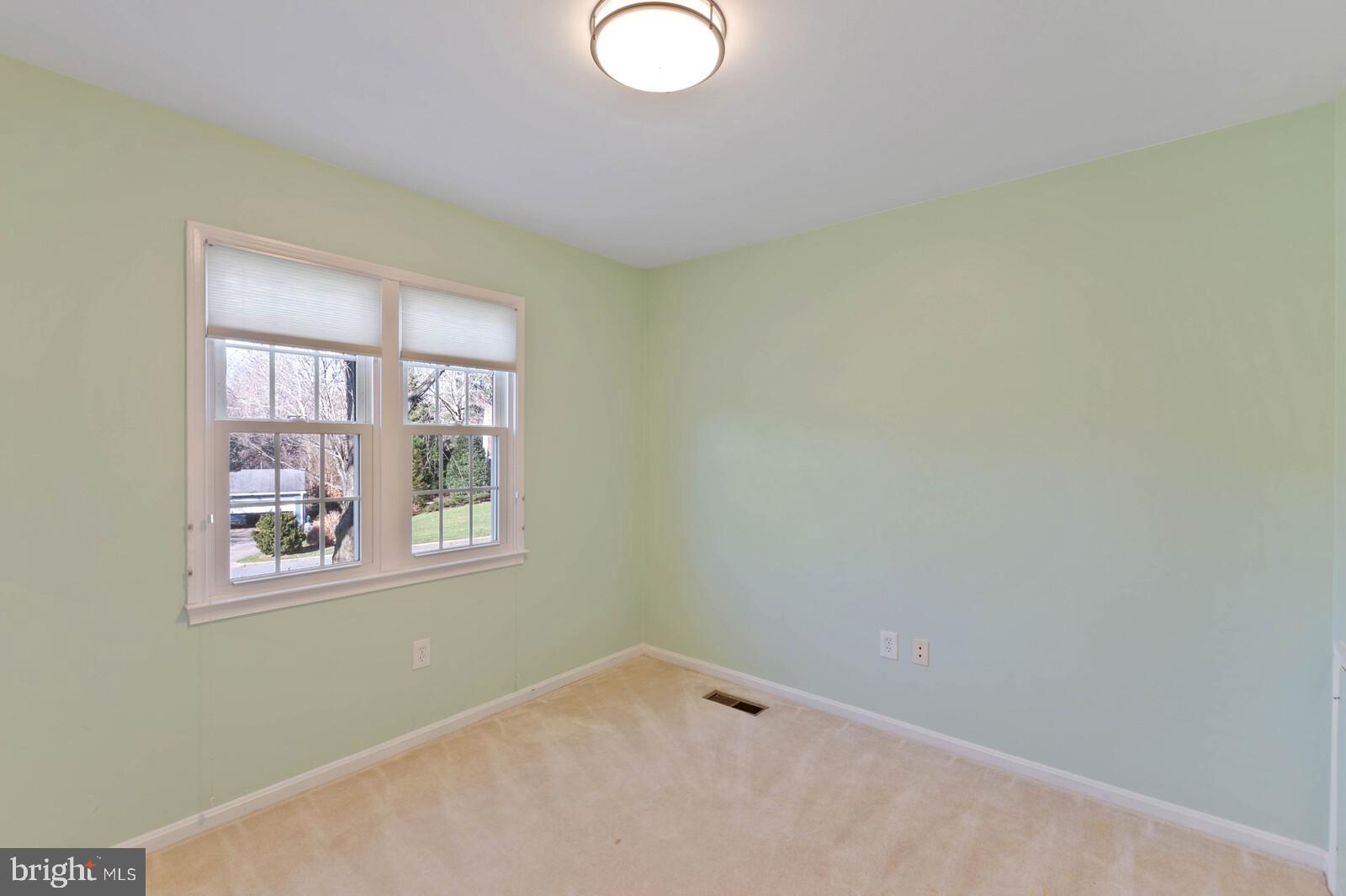 CINNAMON CREEK - Residential Lease