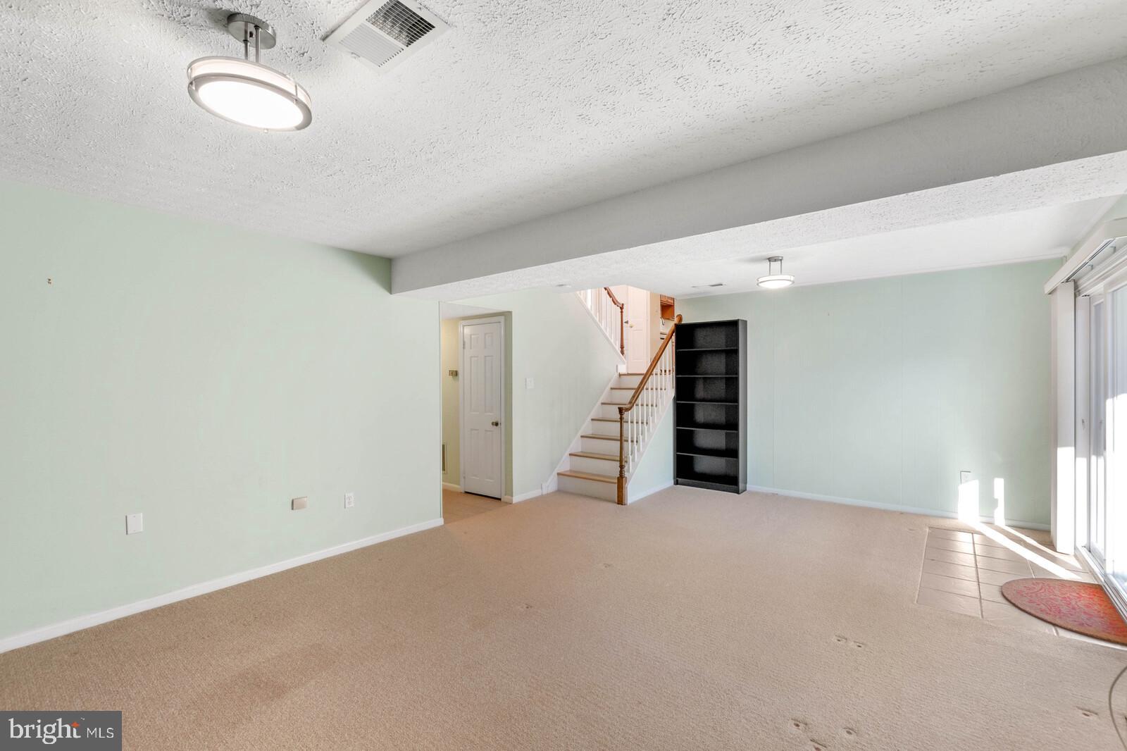 CINNAMON CREEK - Residential Lease