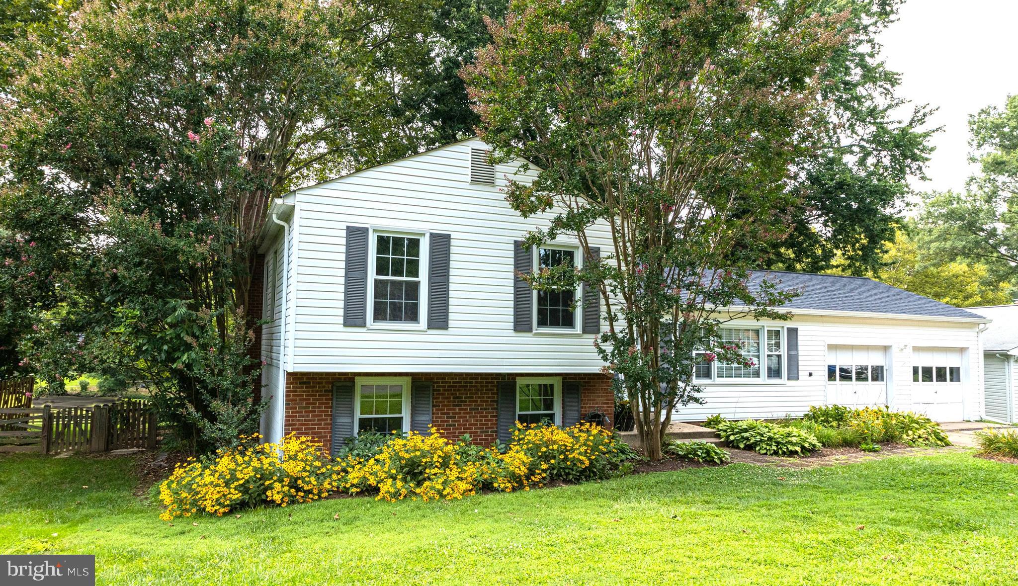5414 RUMSFORD LANE