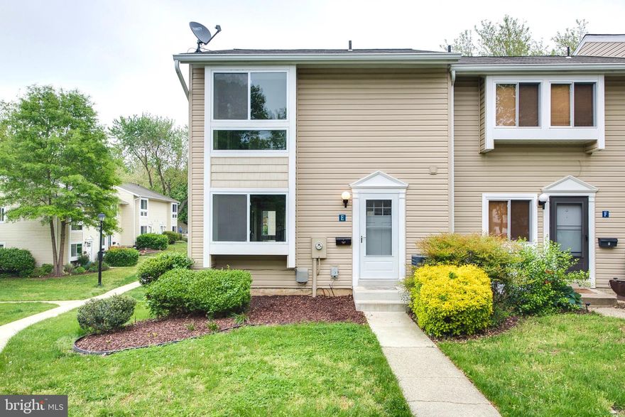 Feels Like New!! Beautiful end unit home with custom upgrades throughout and impeccably maintained! New Carpet, gleaming Brazilian cherry wide plank floors, Granite countertops, Stainless Appliances, and a Light filled and Open Floor-Plan. 3 Upper Level Bedrooms including the Master Bedroom & Bath. Oversized Lower Level/Family Room features High Ceilings, Recessed Lighting, Bath, and walk-out to Large Private Deck. SPACIOUS! Close to town & priced to MOVE... Hurry to this one.  Condo incl roof, gutters, downspouts, Community Pool + landscape. Great Opportunity!