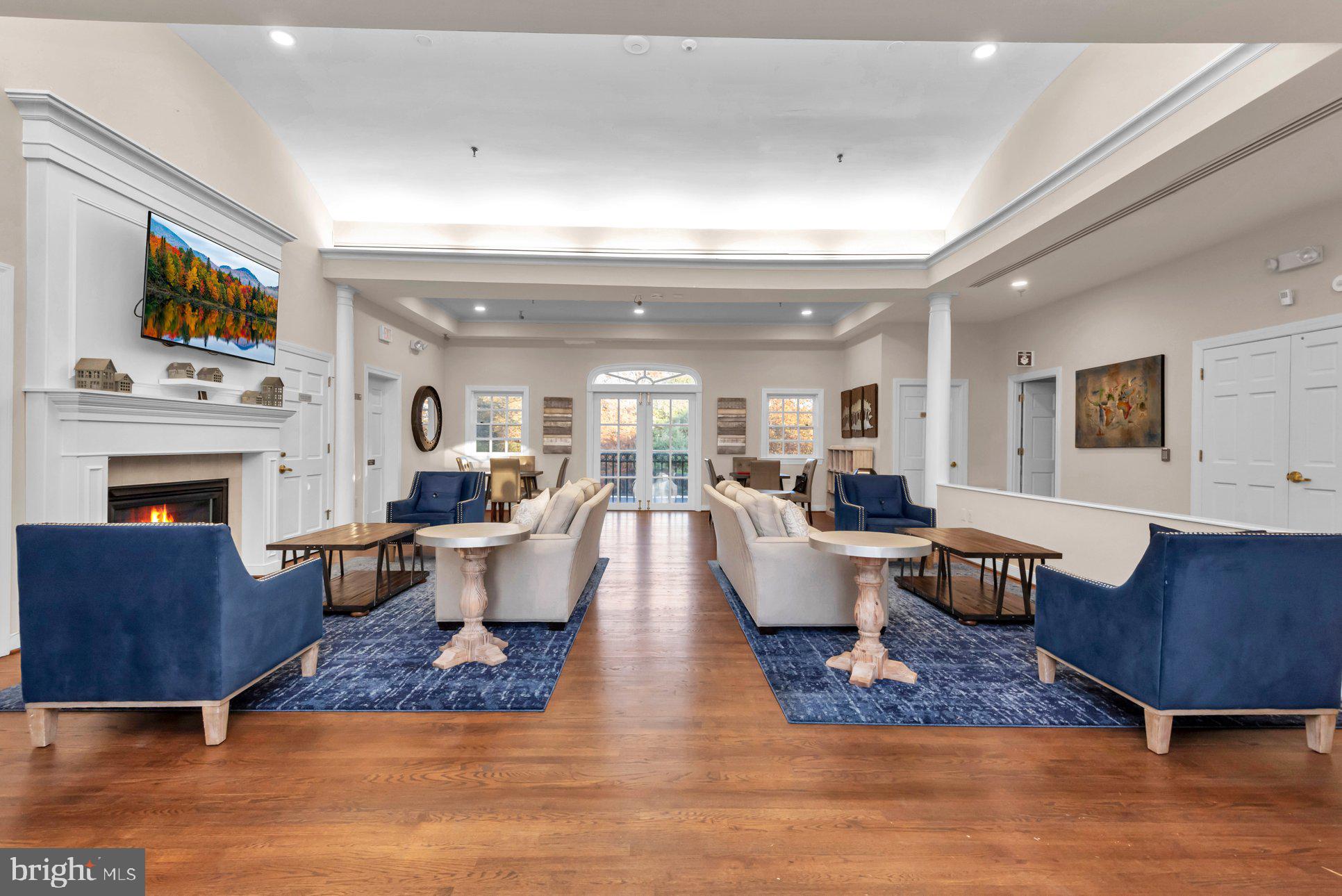 QUINCE ORCHARD PARK - Residential