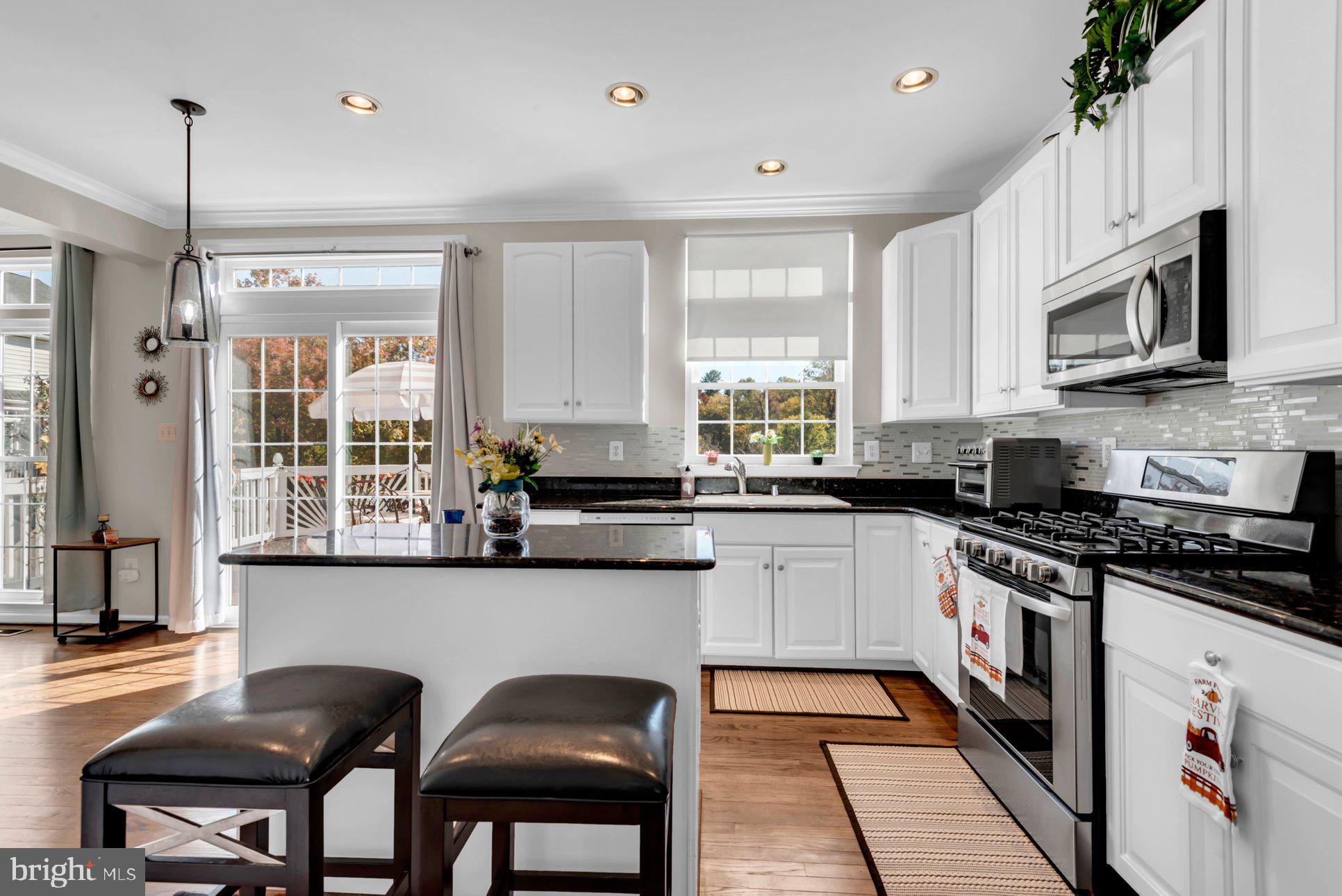 QUINCE ORCHARD PARK - Residential