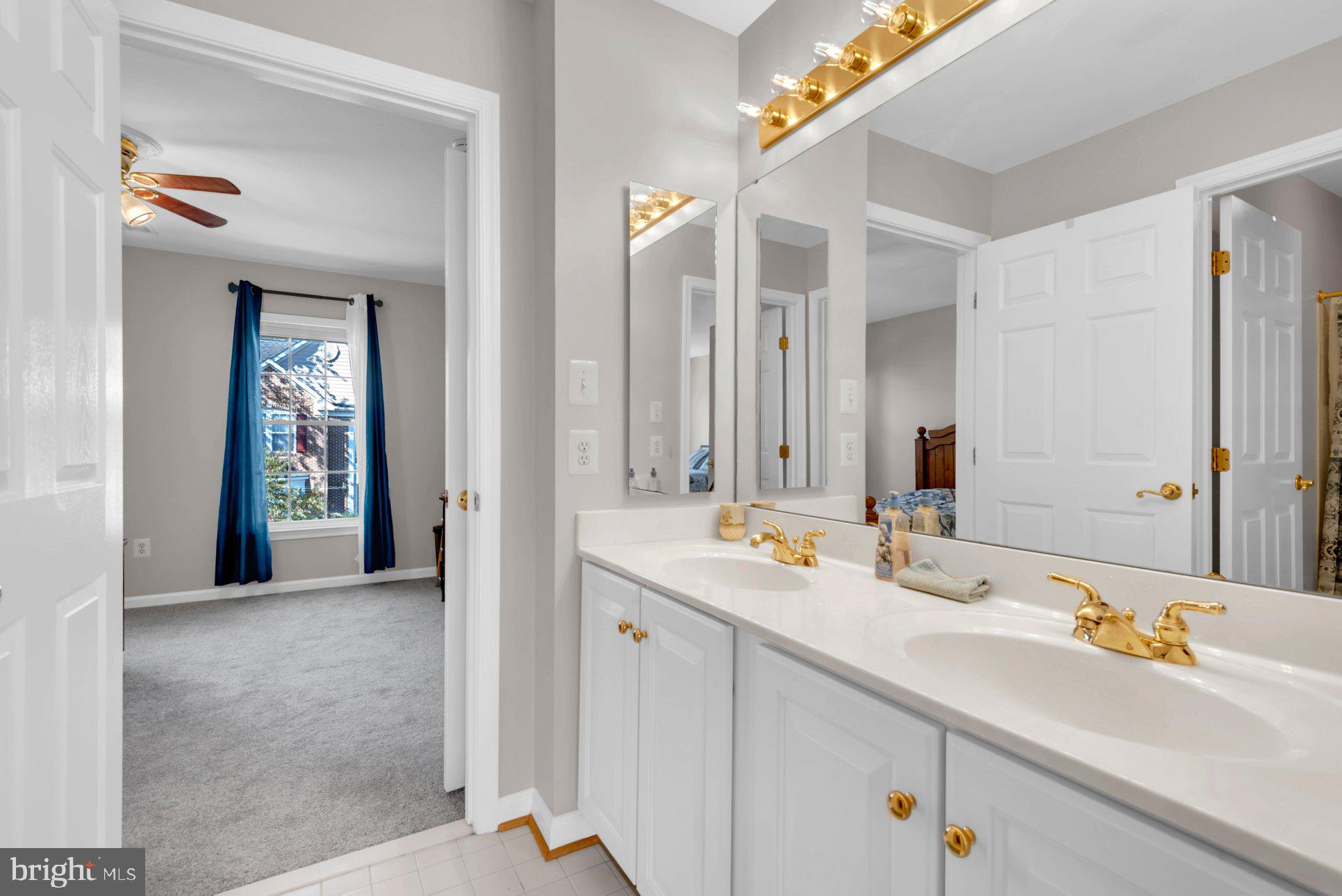 QUINCE ORCHARD PARK - Residential