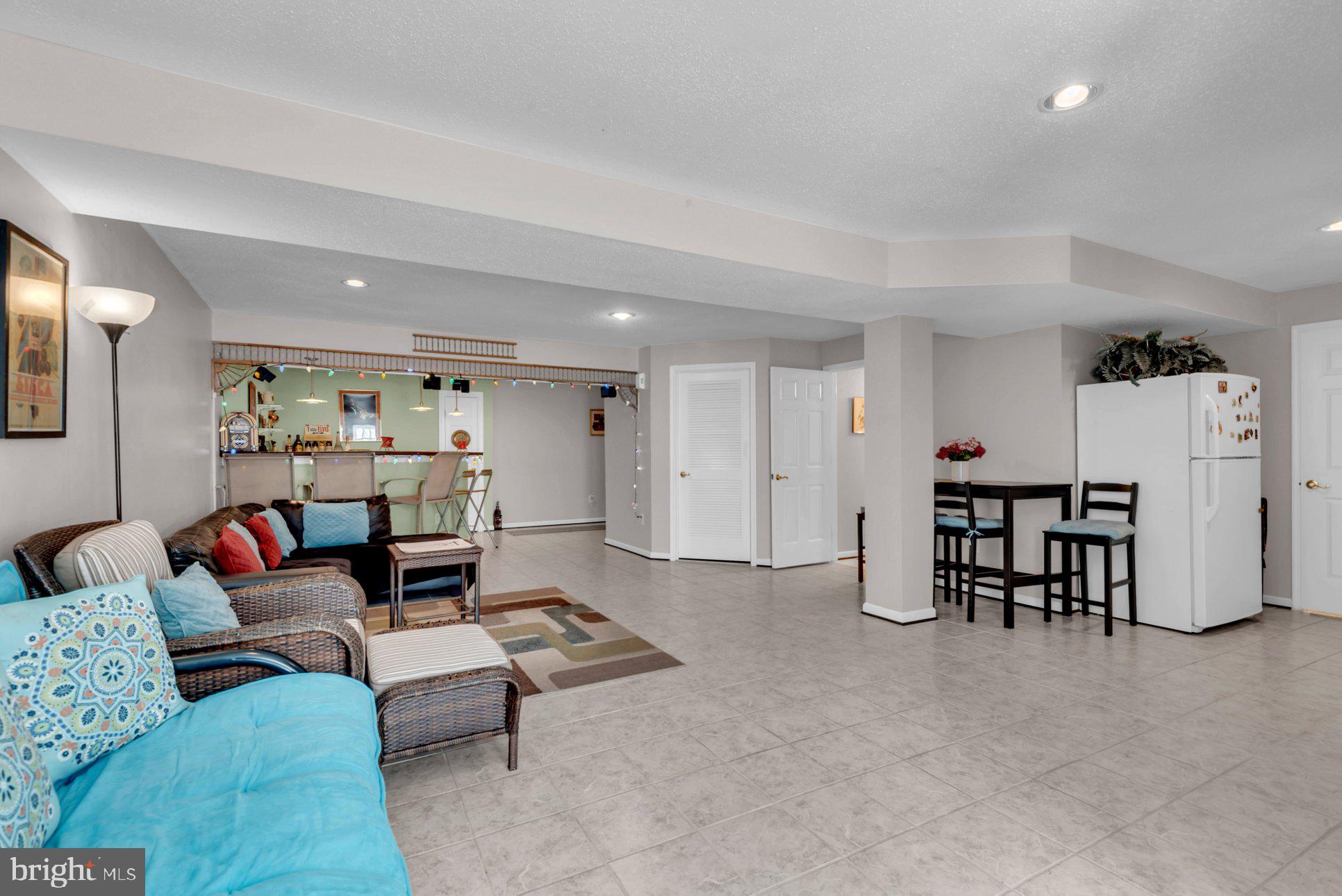 QUINCE ORCHARD PARK - Residential