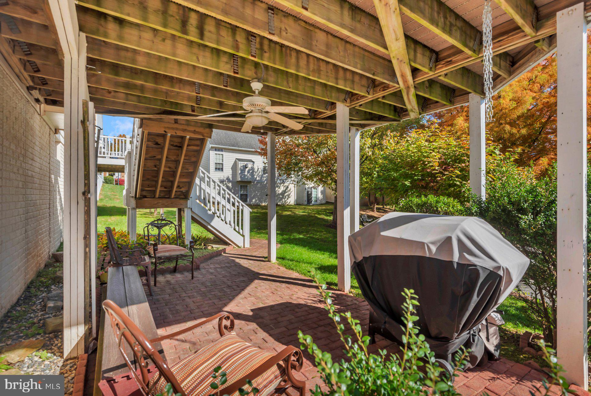 QUINCE ORCHARD PARK - Residential