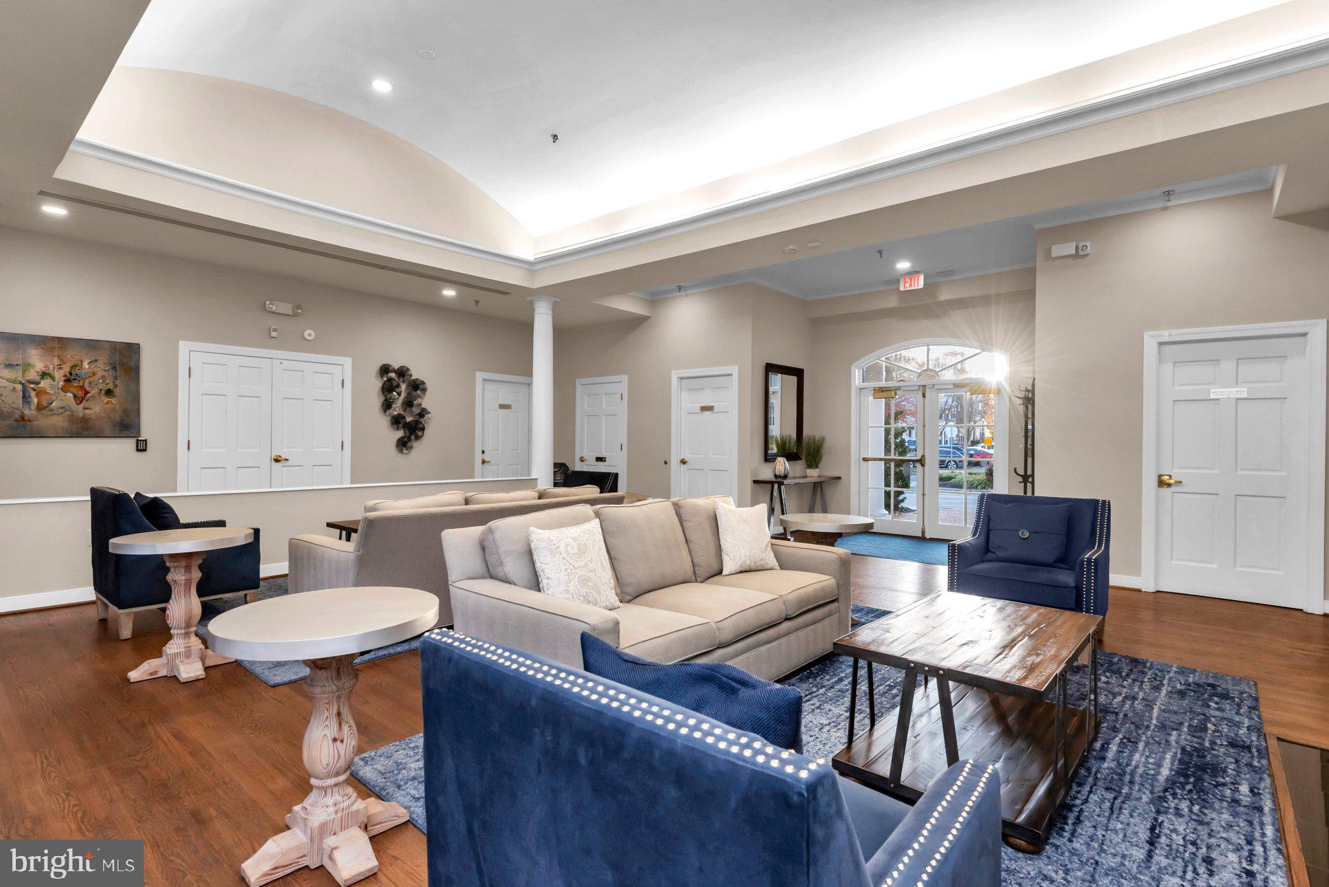 QUINCE ORCHARD PARK - Residential