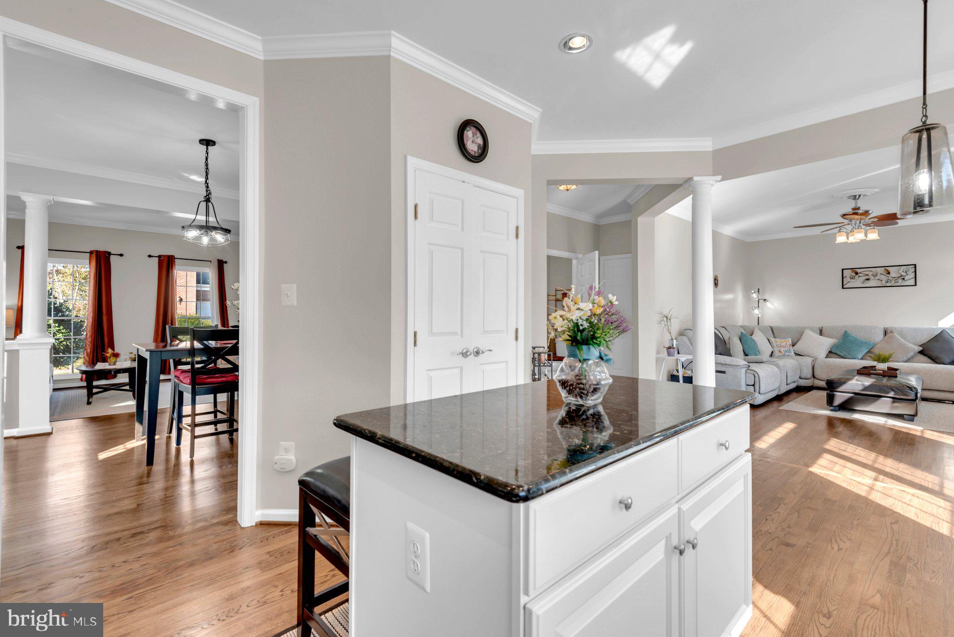 QUINCE ORCHARD PARK - Residential