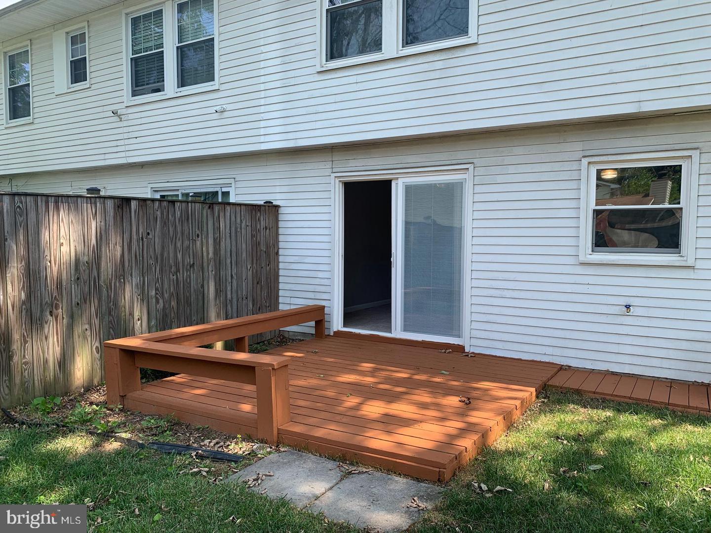 MAPLE RIDGE - Residential