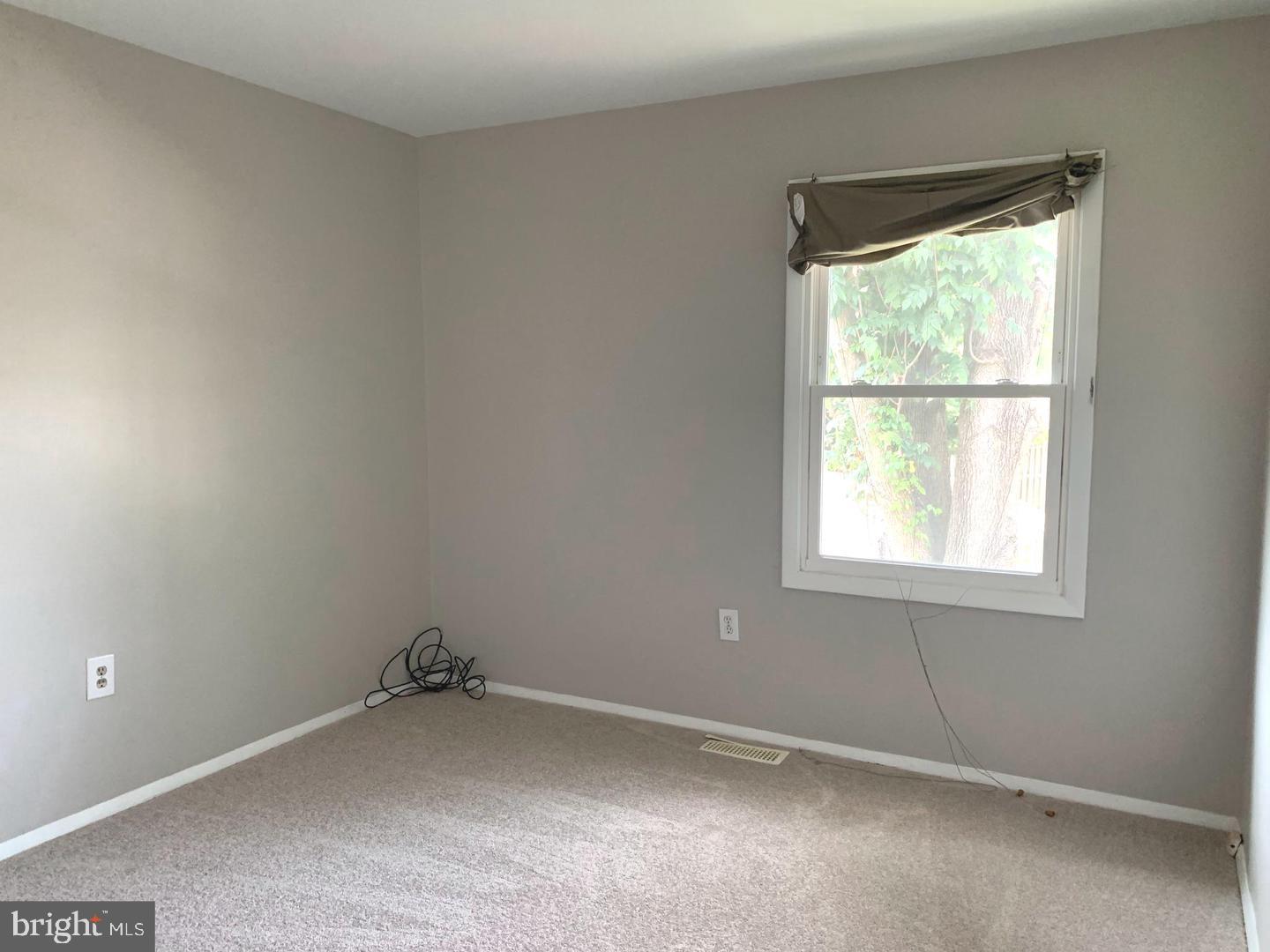 MAPLE RIDGE - Residential