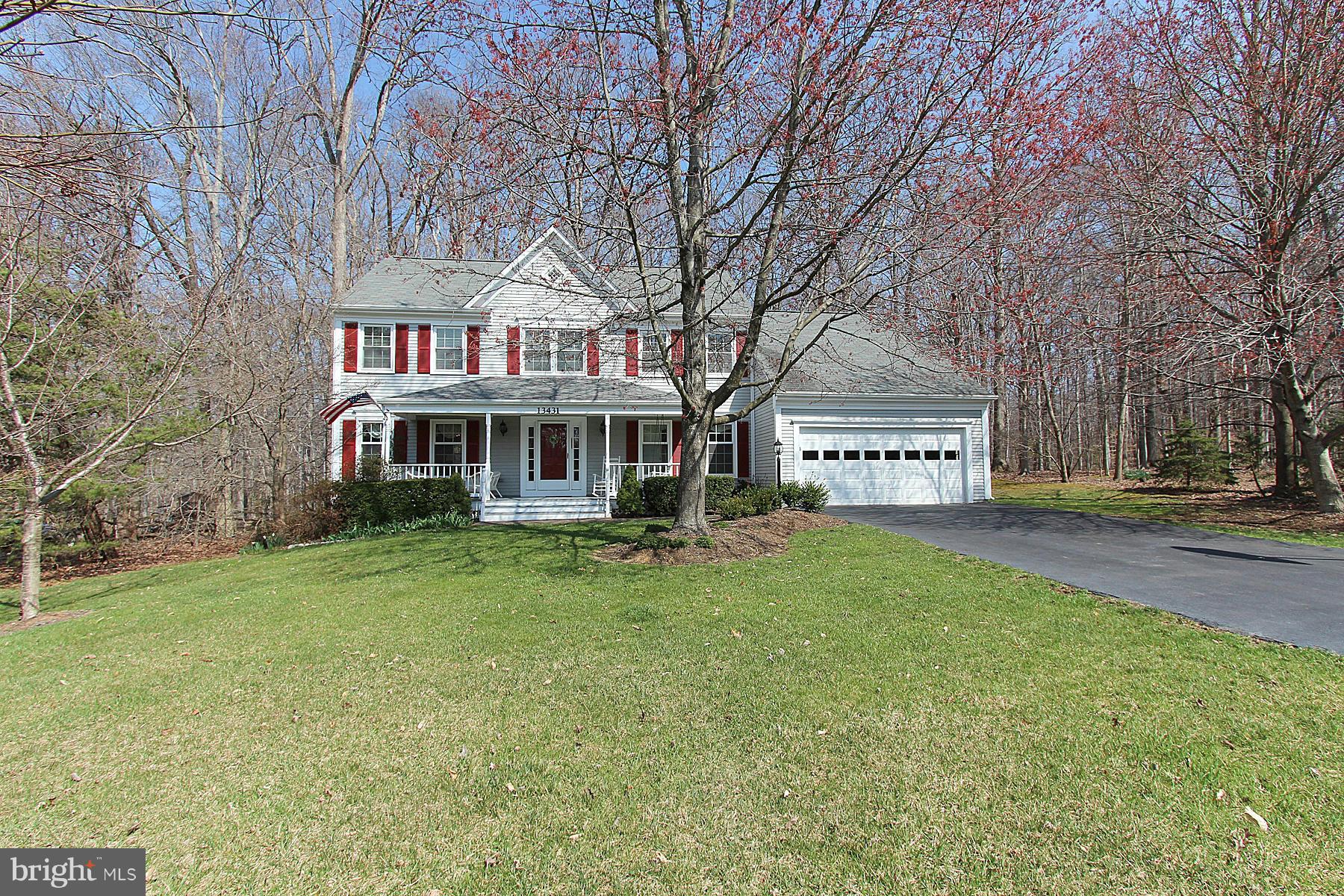 LONGWOOD ESTATES - Residential