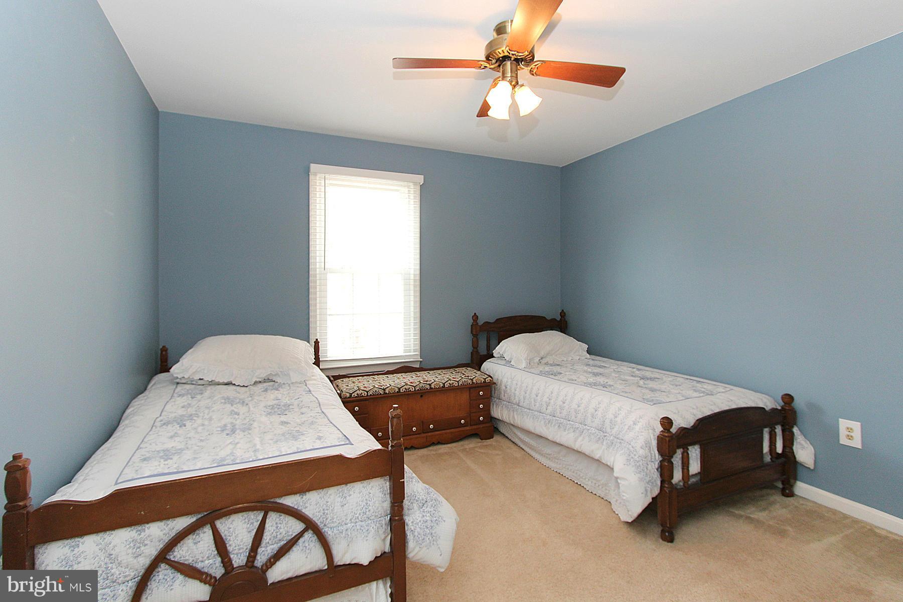 LONGWOOD ESTATES - Residential