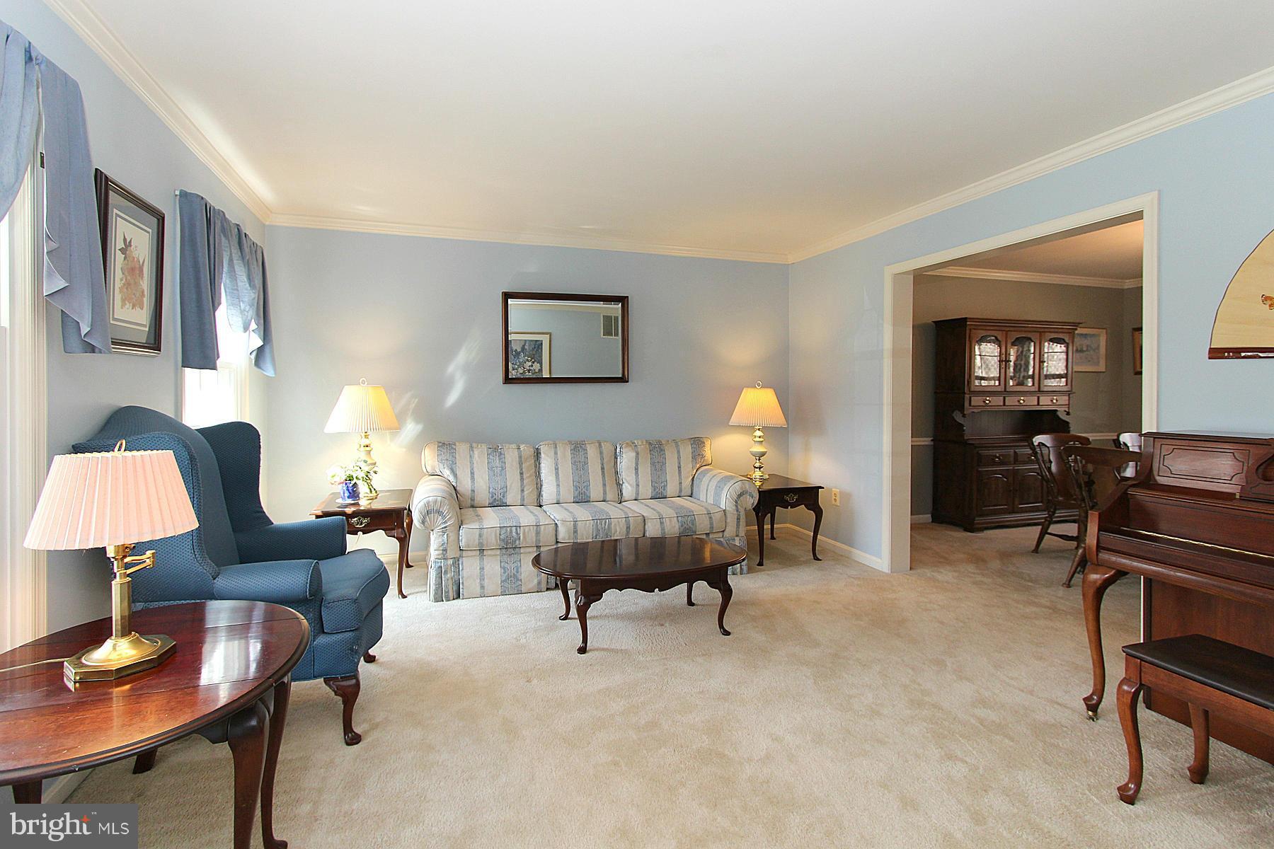 LONGWOOD ESTATES - Residential