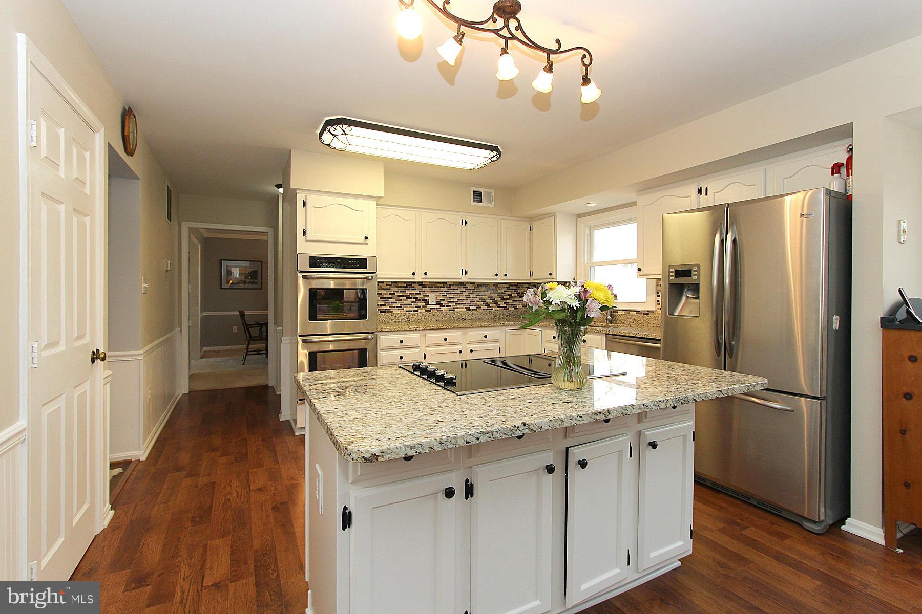 LONGWOOD ESTATES - Residential
