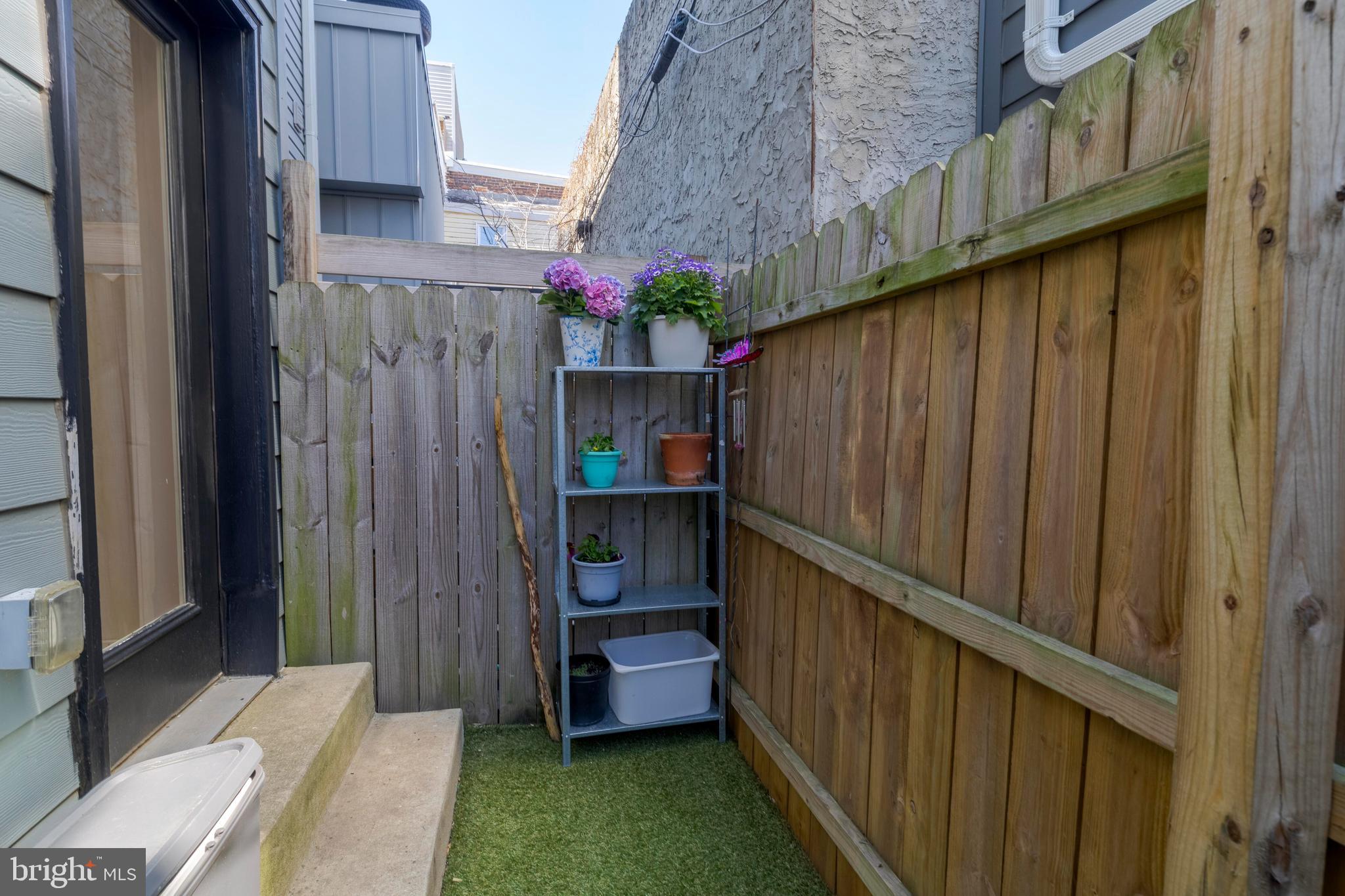 PASSYUNK SQUARE - Residential