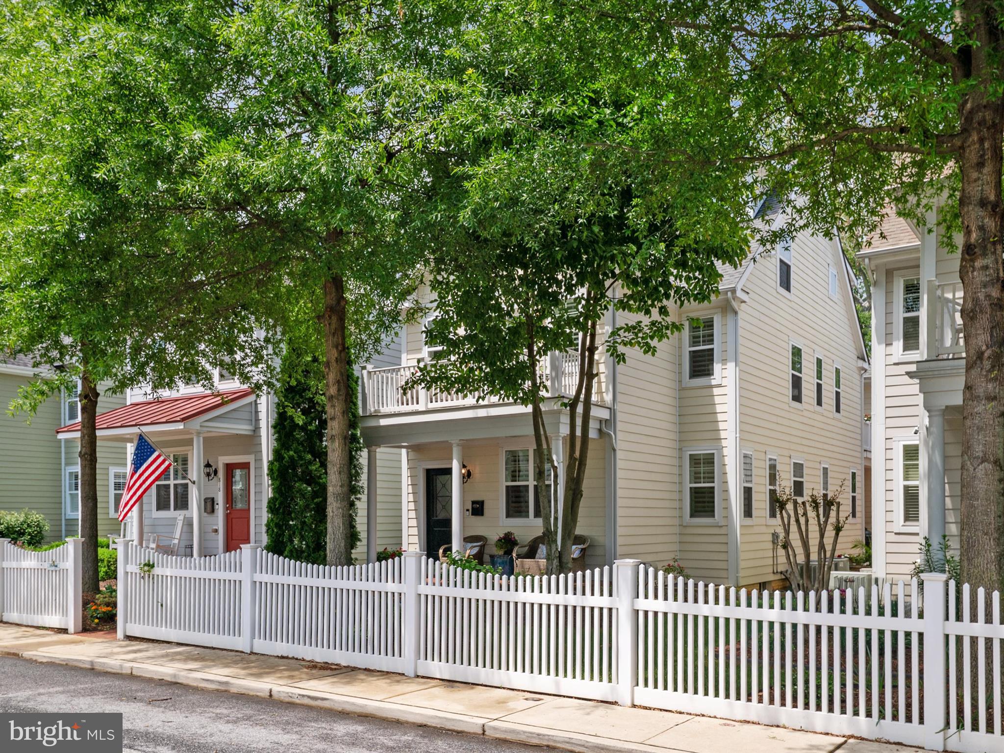 EASTPORT - Residential