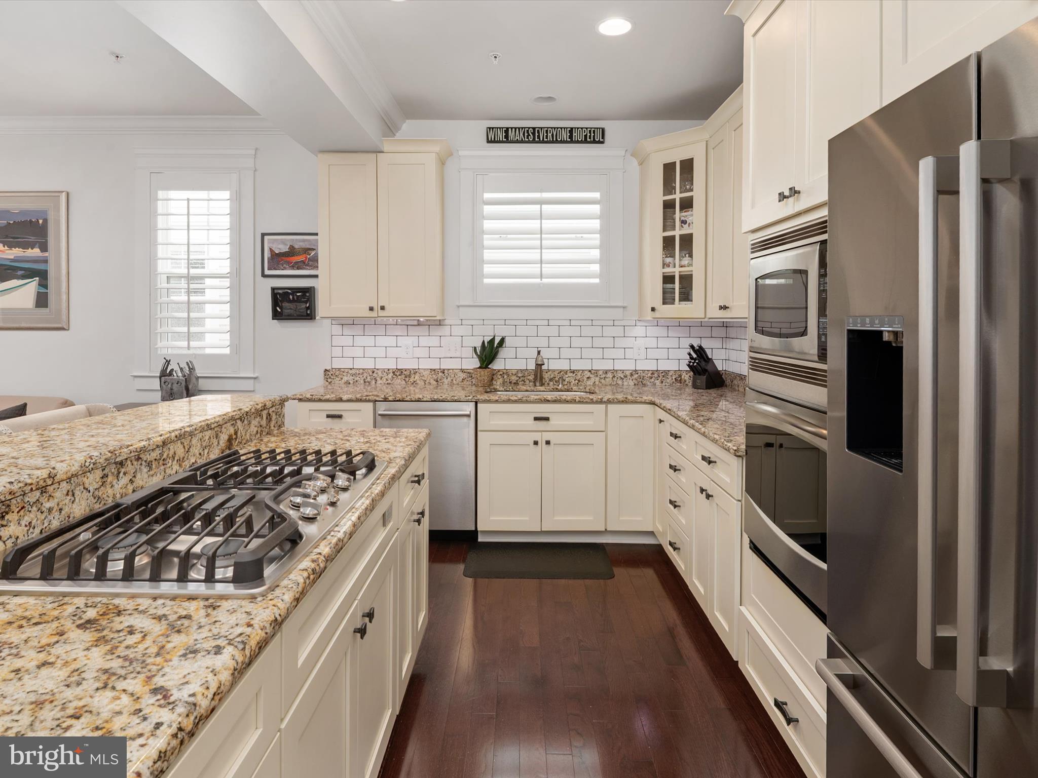 EASTPORT - Residential