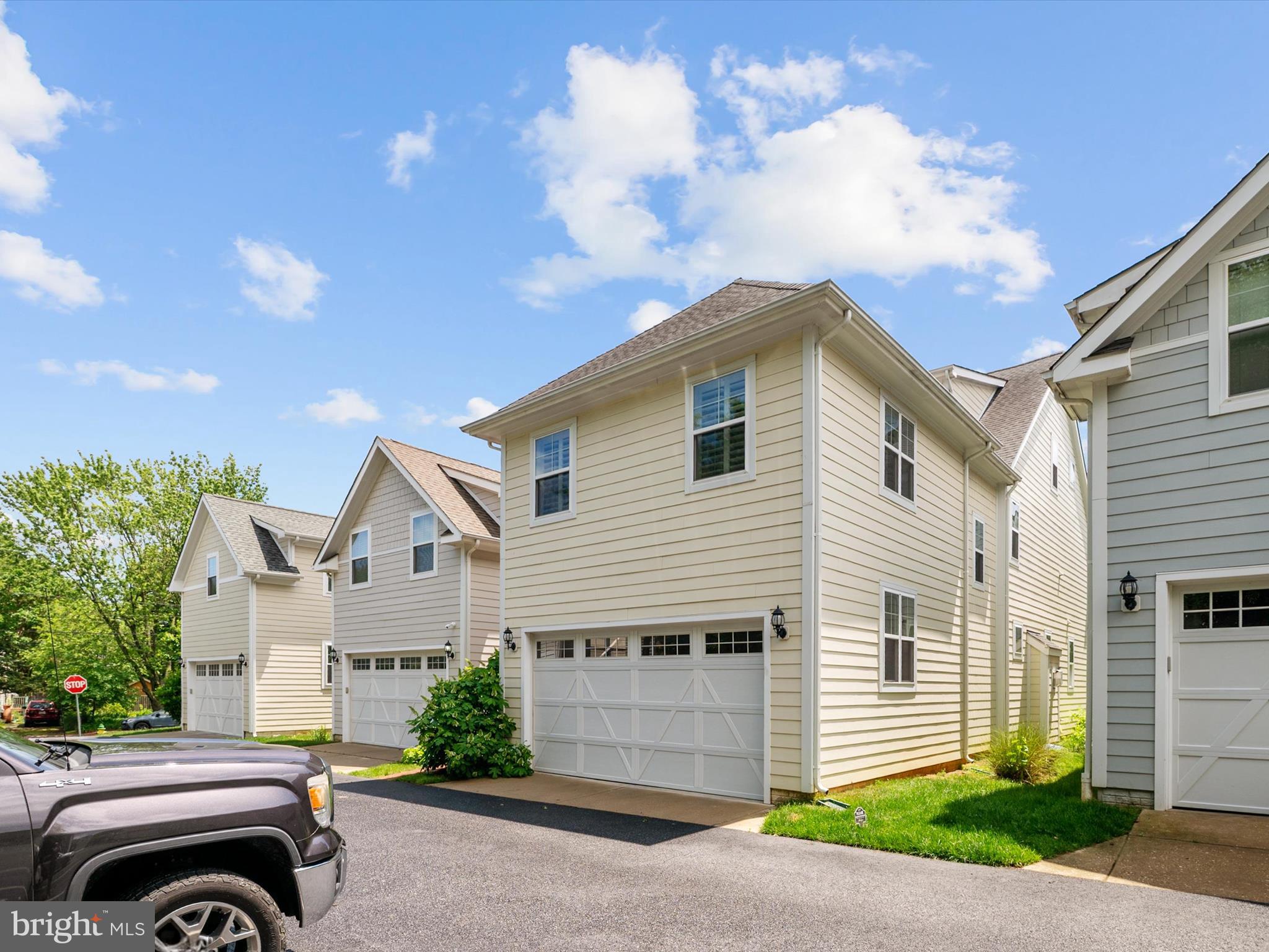 EASTPORT - Residential