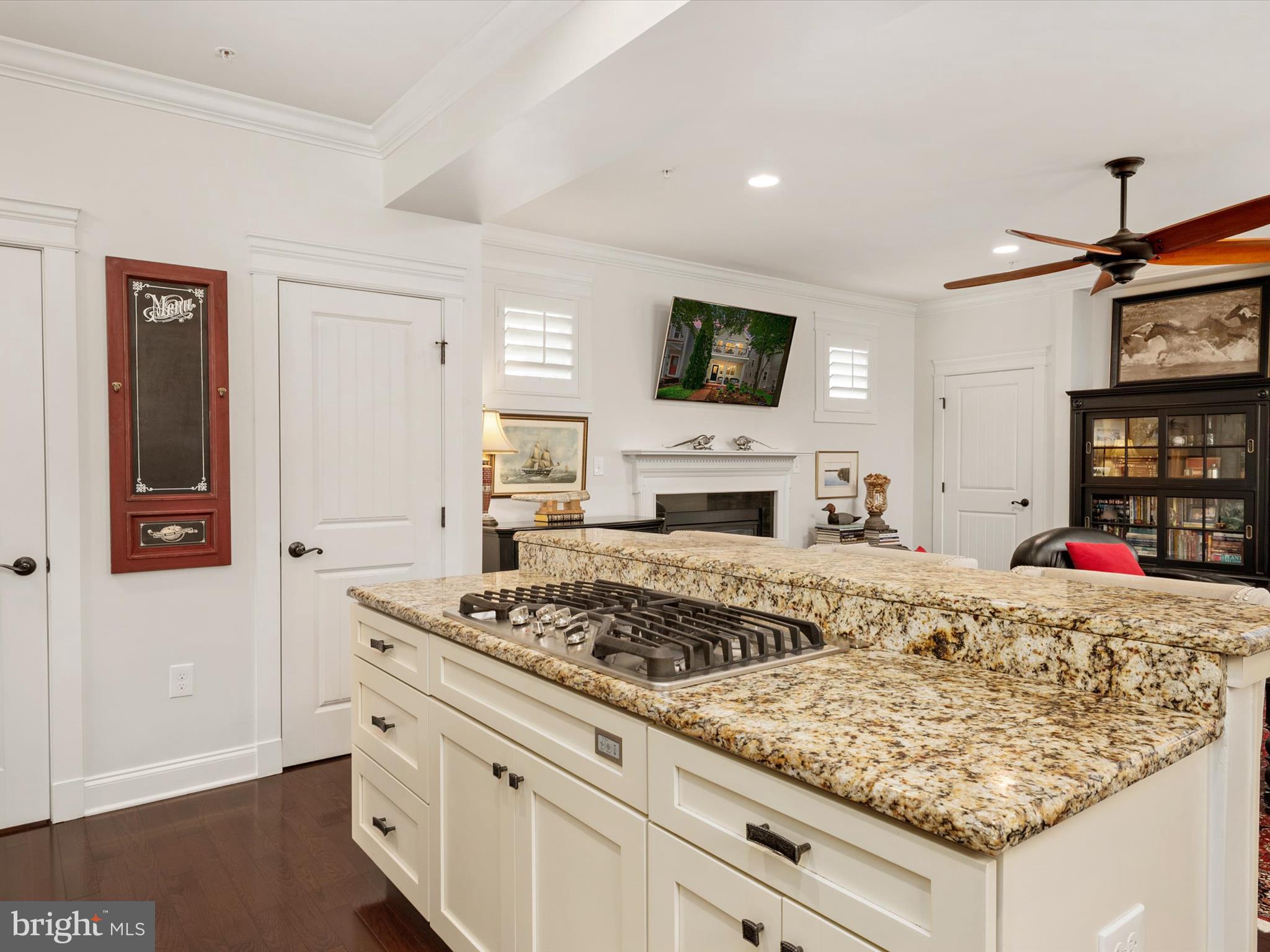 EASTPORT - Residential