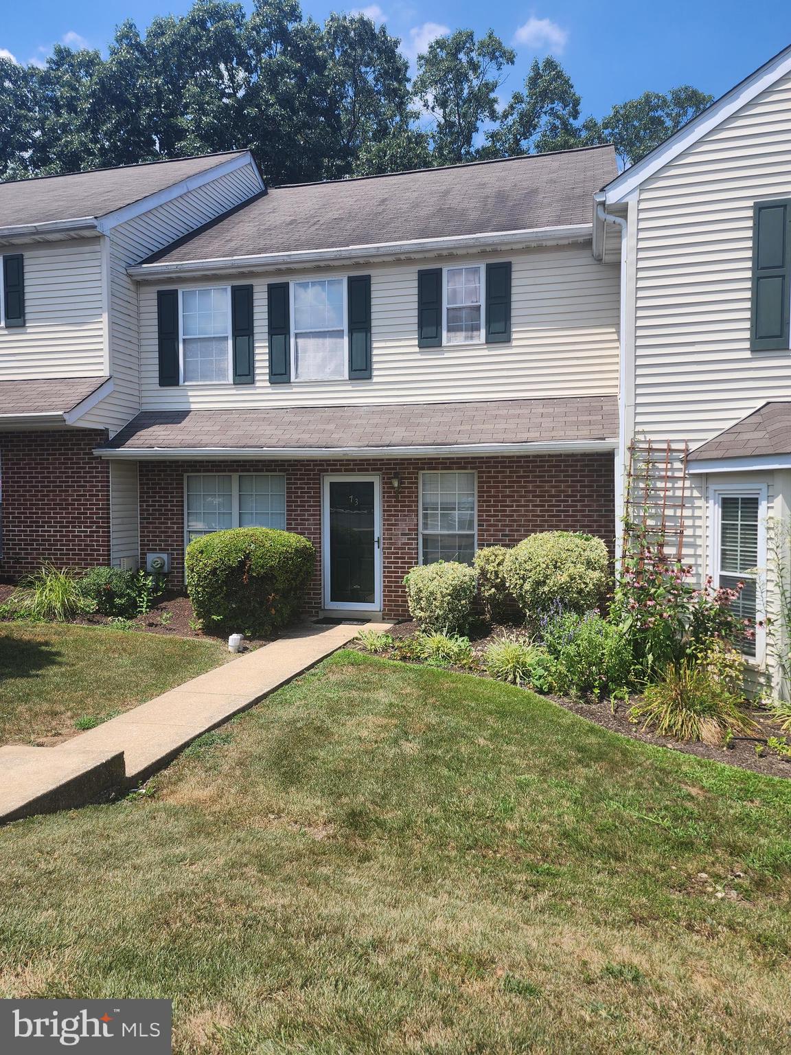 73 VILLAGE DRIVE