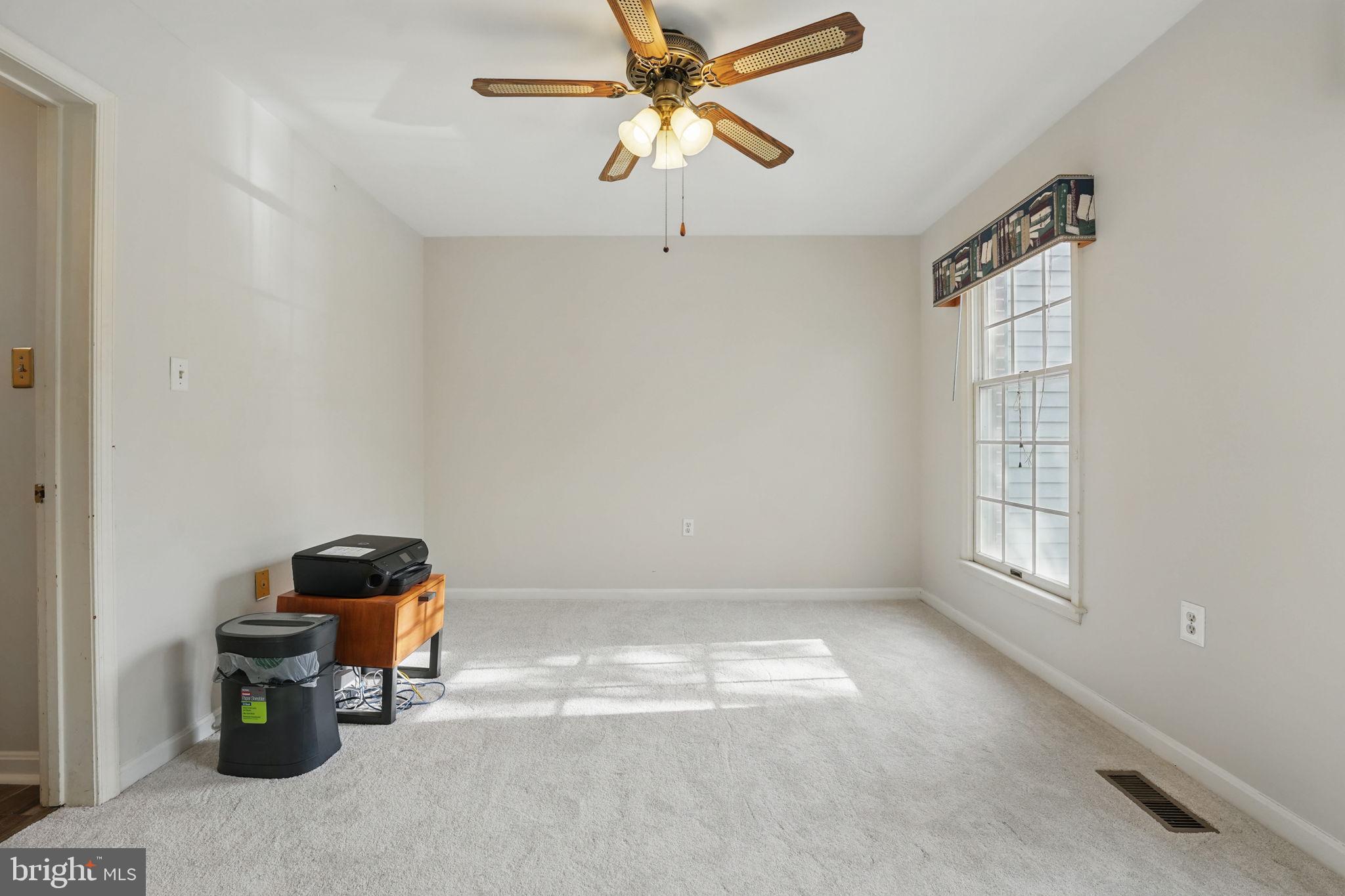 NEWPORT - Residential