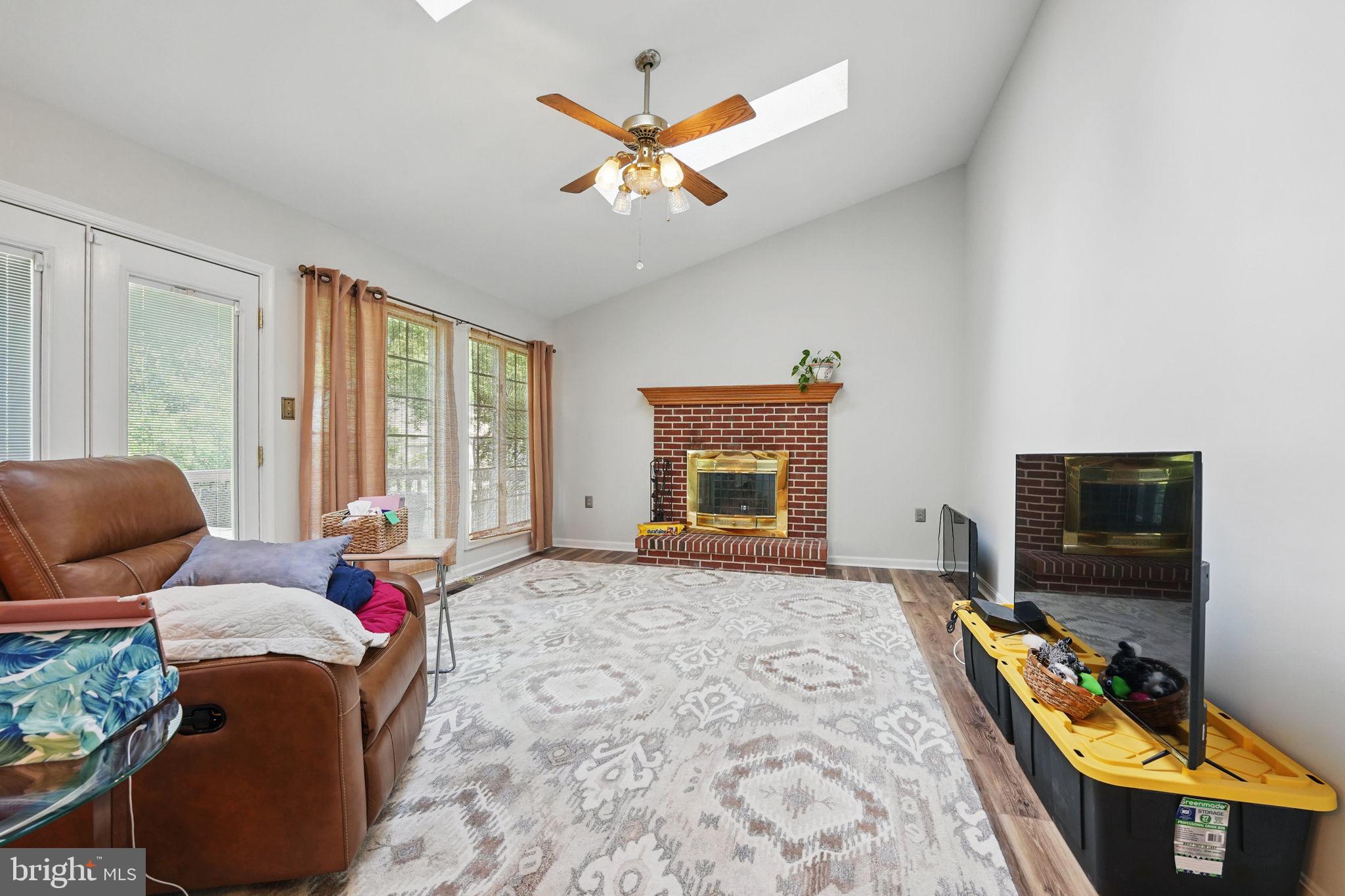 NEWPORT - Residential