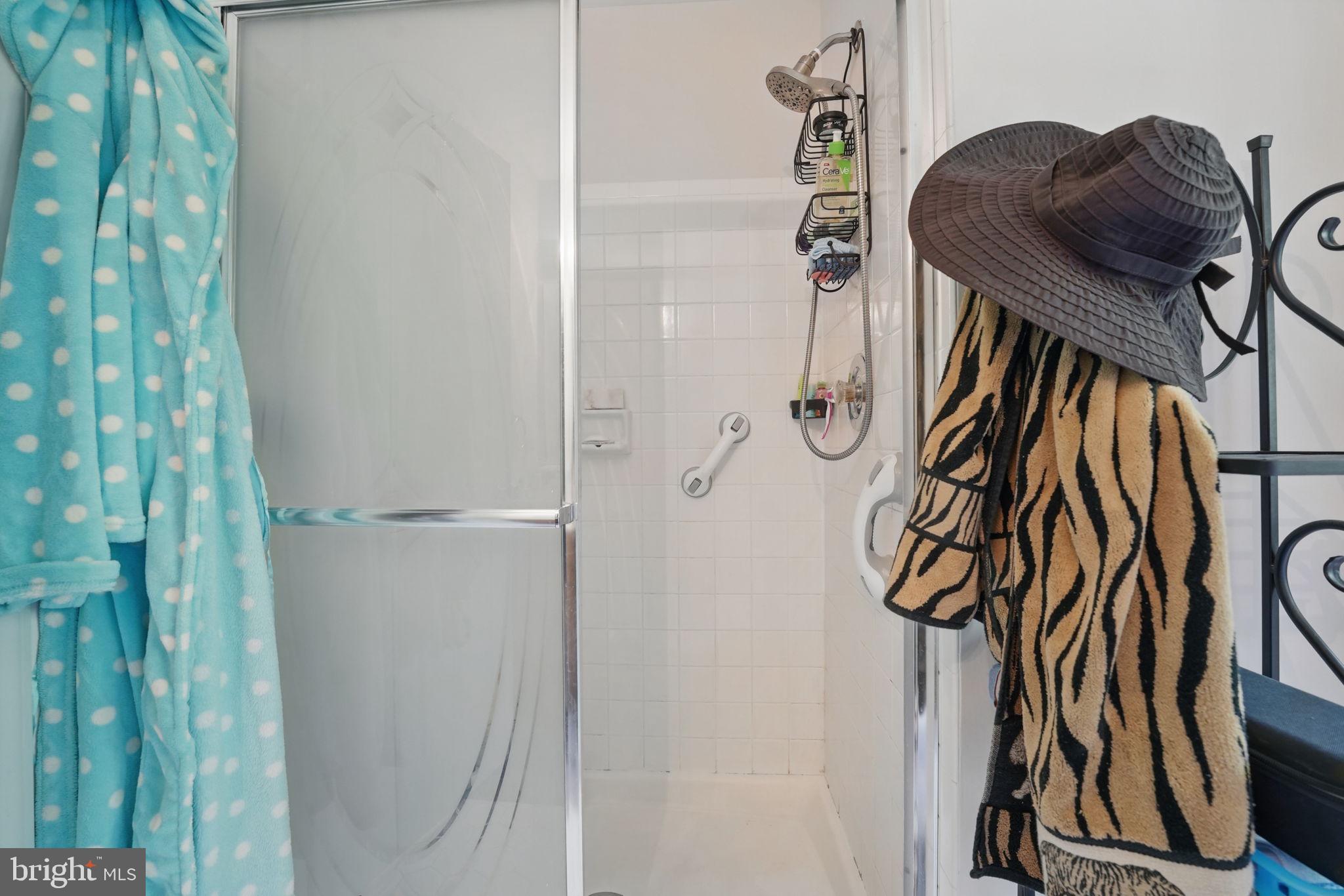 NEWPORT - Residential