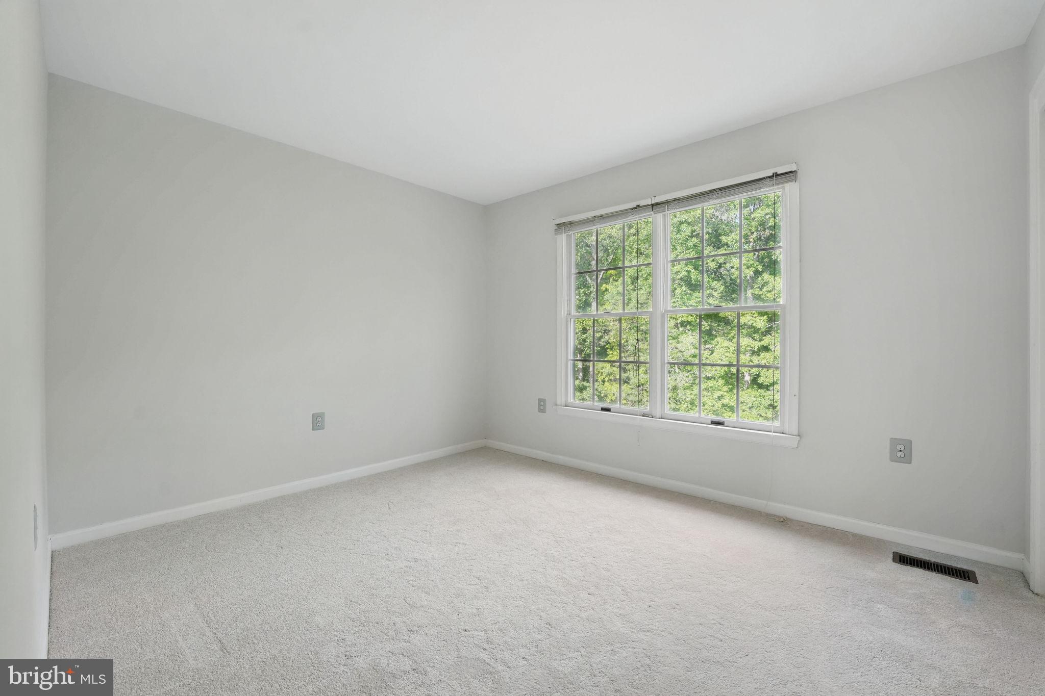 NEWPORT - Residential