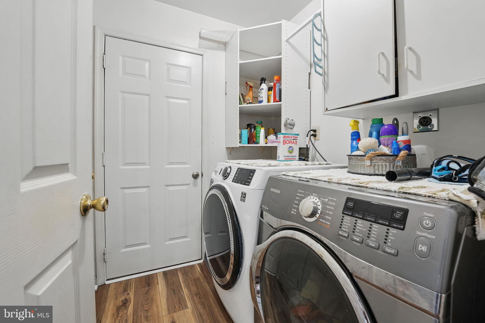 NEWPORT - Residential