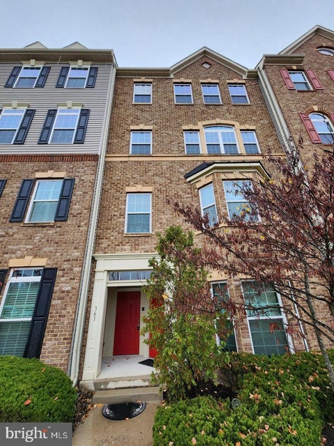 Townhouse For Rent - 361 Chessington Drive<br/> ODENTON, MD 21113