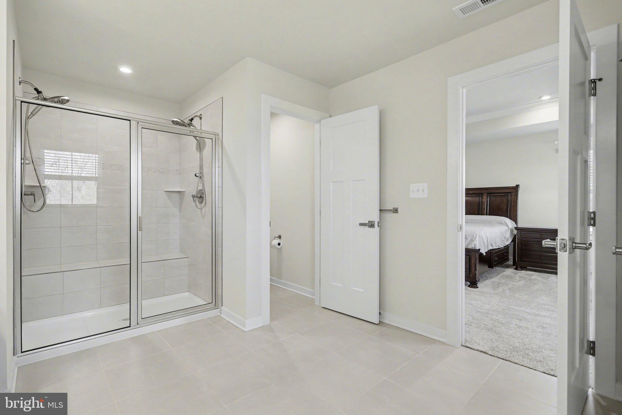 HIGH POINTE SOUTH - Residential