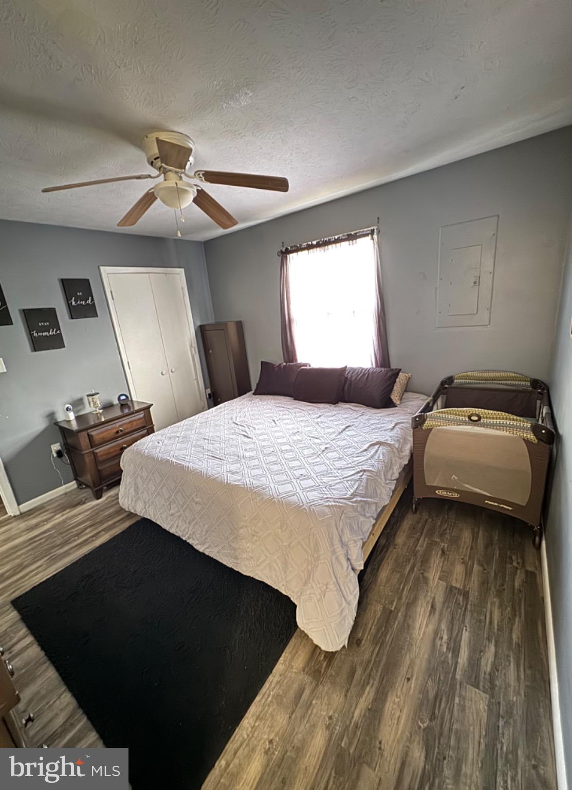 WOODLAWN - Residential