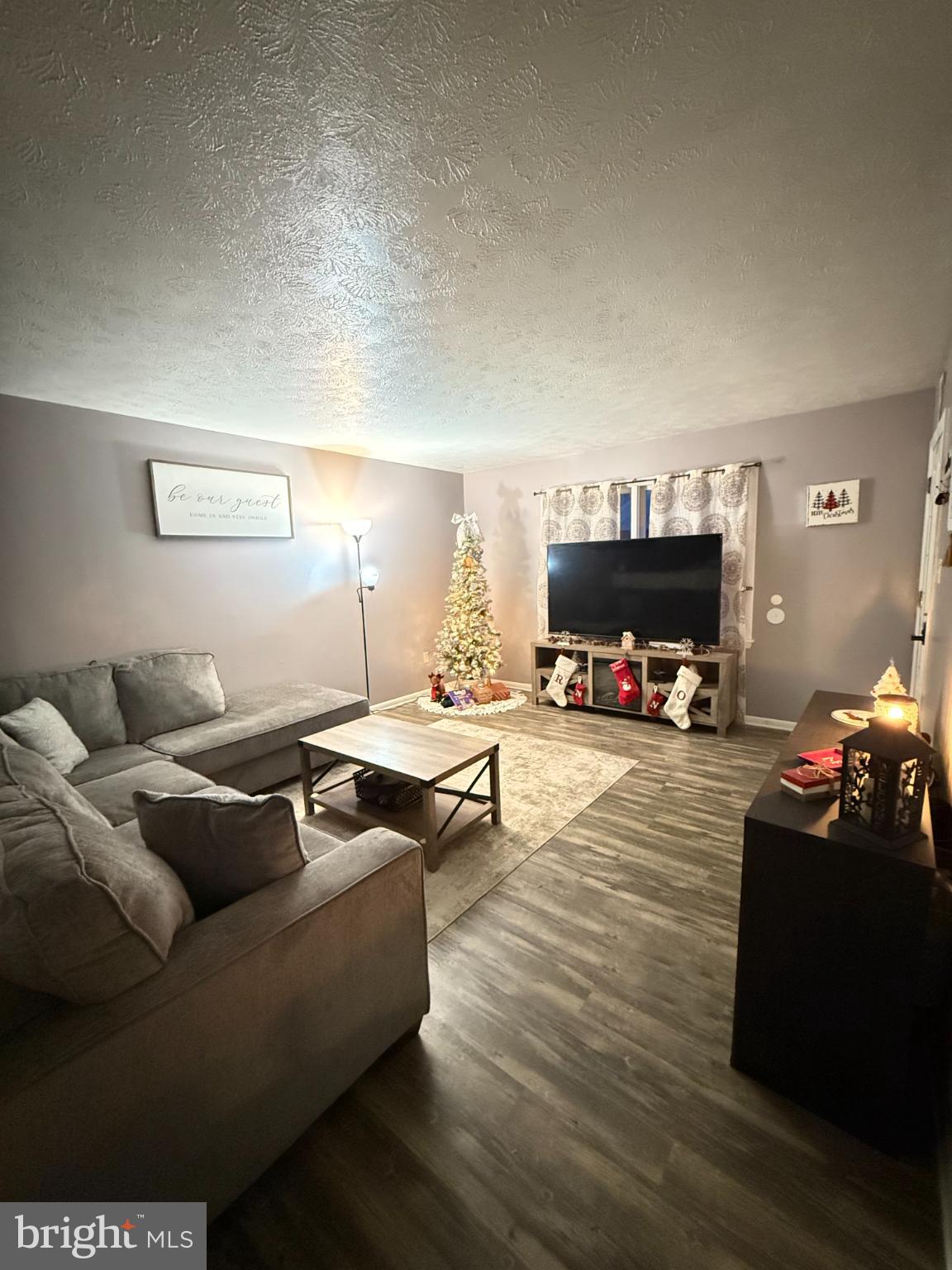 WOODLAWN - Residential