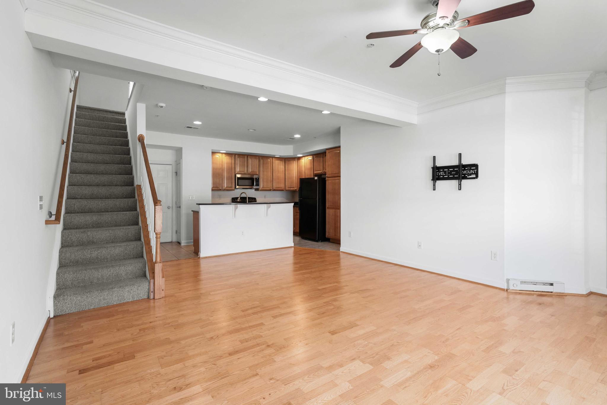 RICHFIELD STATION VILLAGE - Residential