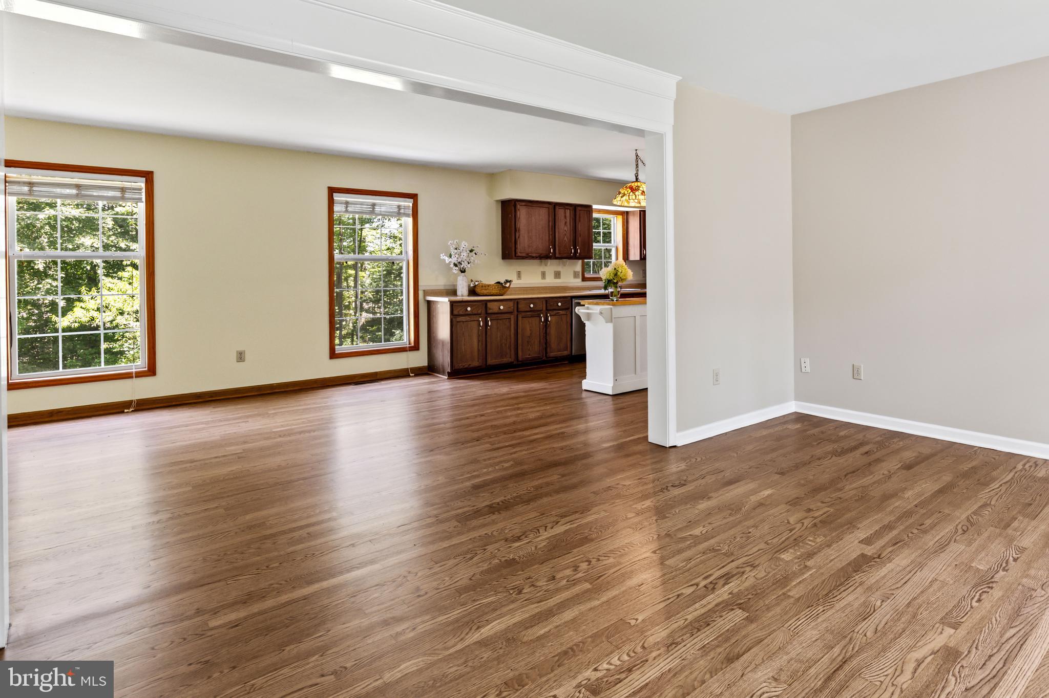 573 LIBERTY LANE