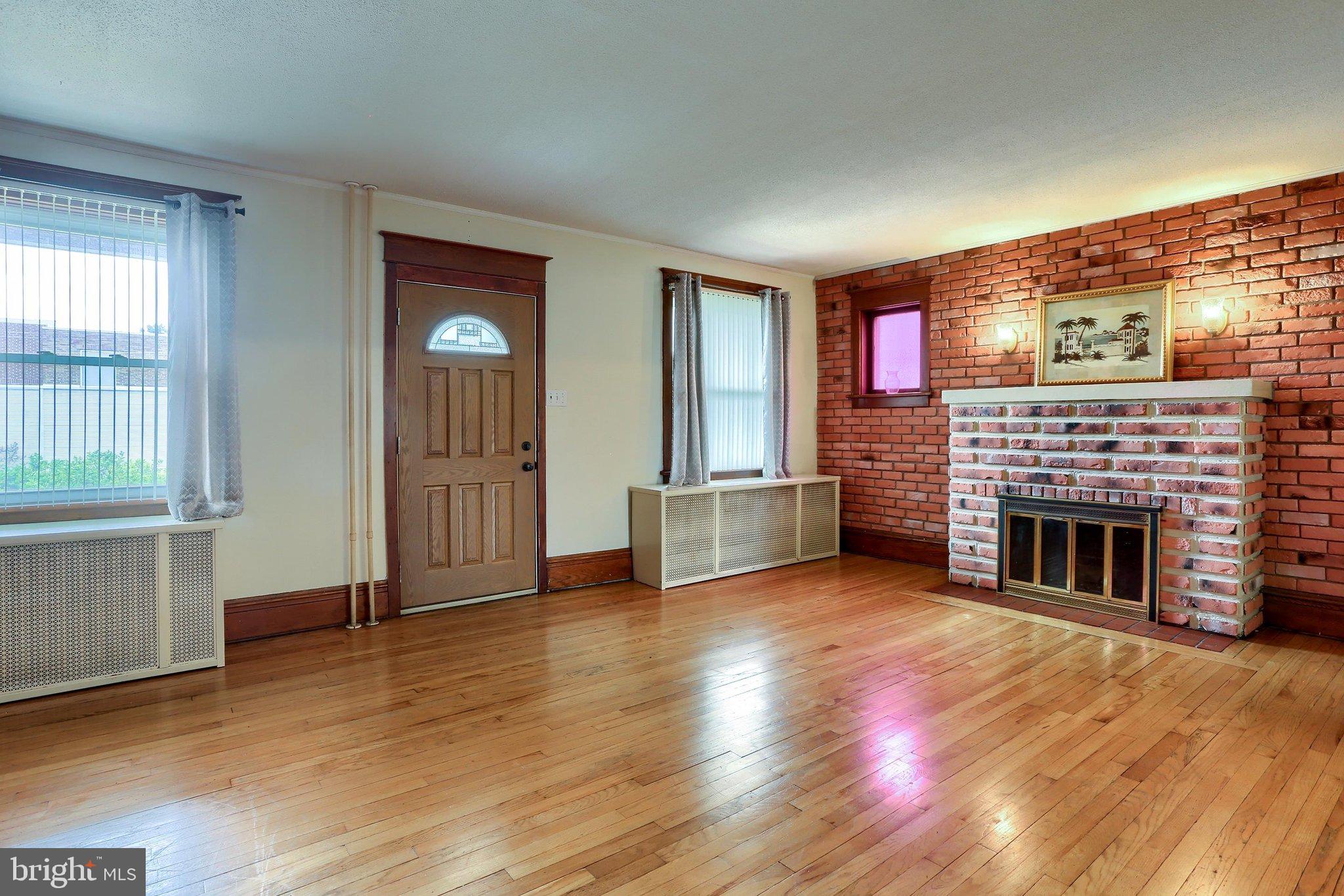 1137 S 19TH STREET