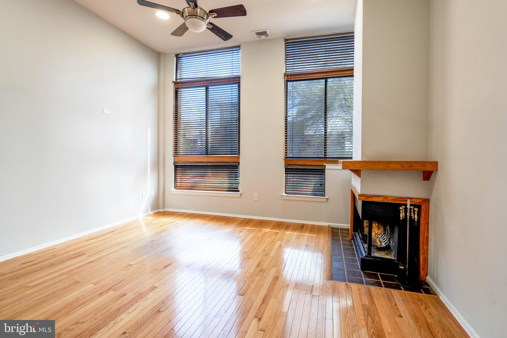 OLD CITY - Residential