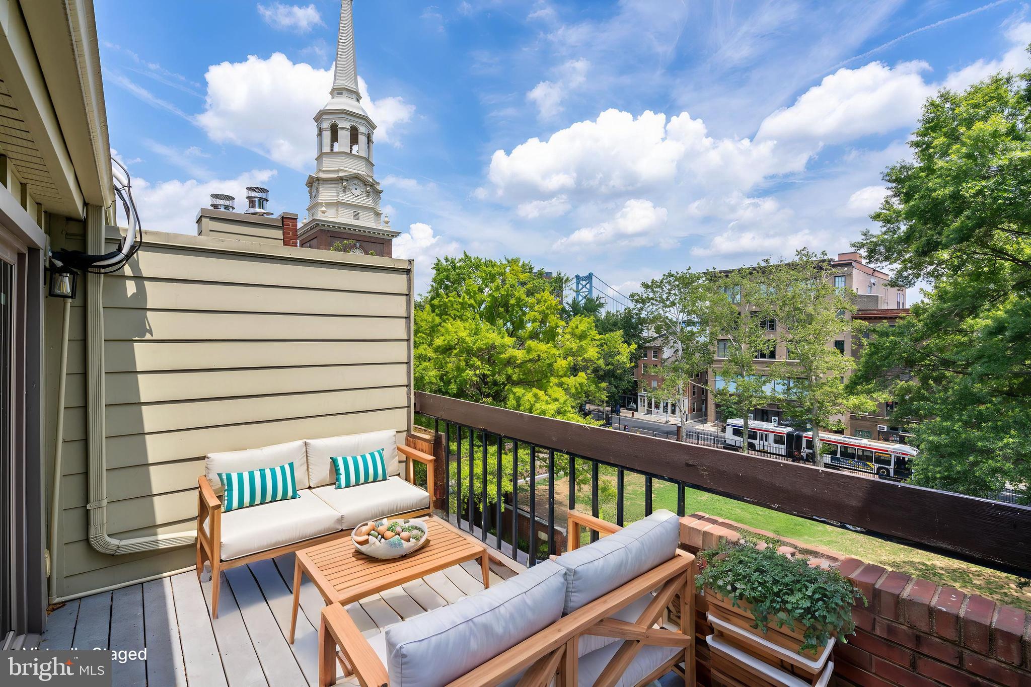 OLD CITY - Residential