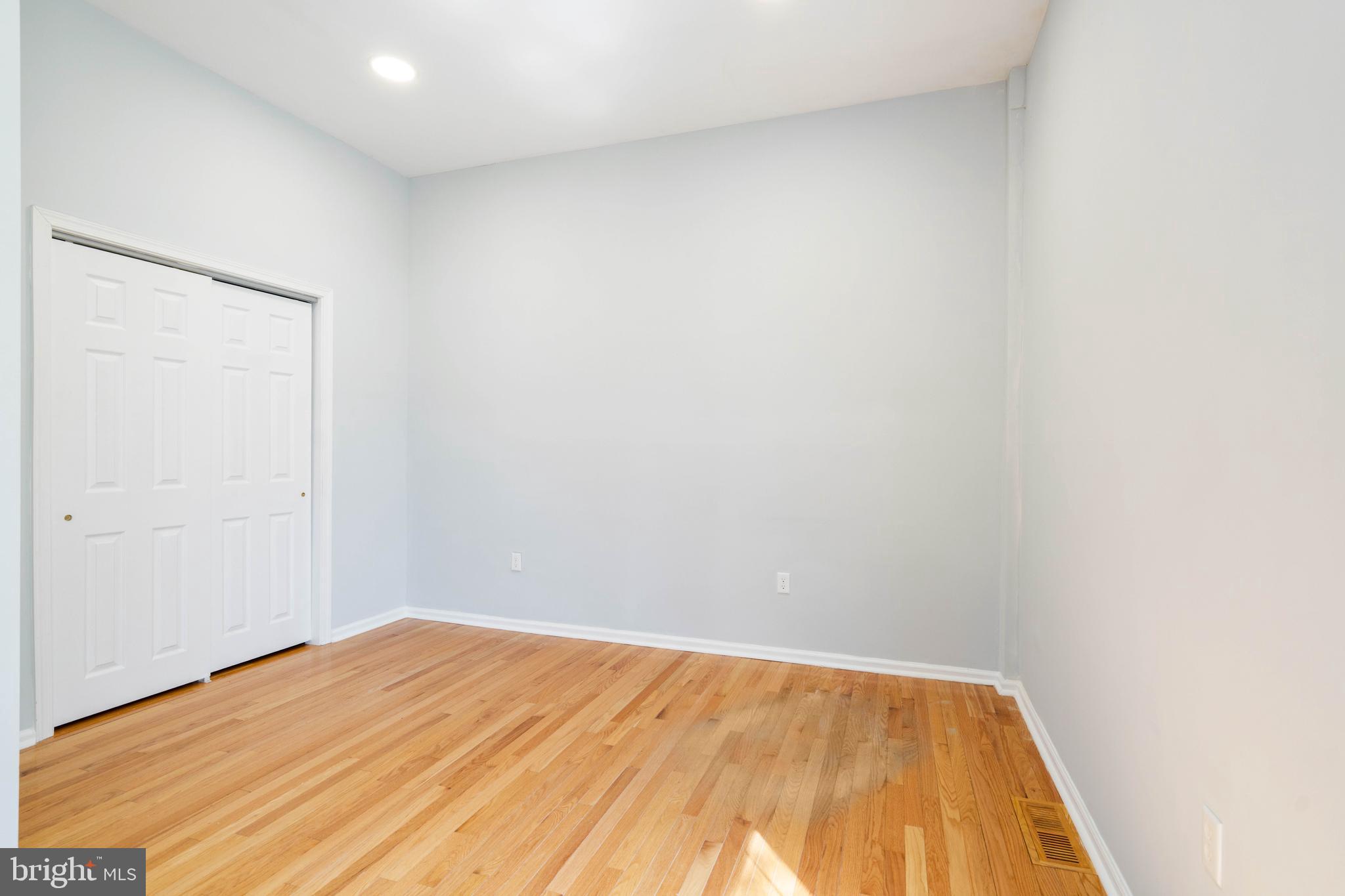 OLD CITY - Residential