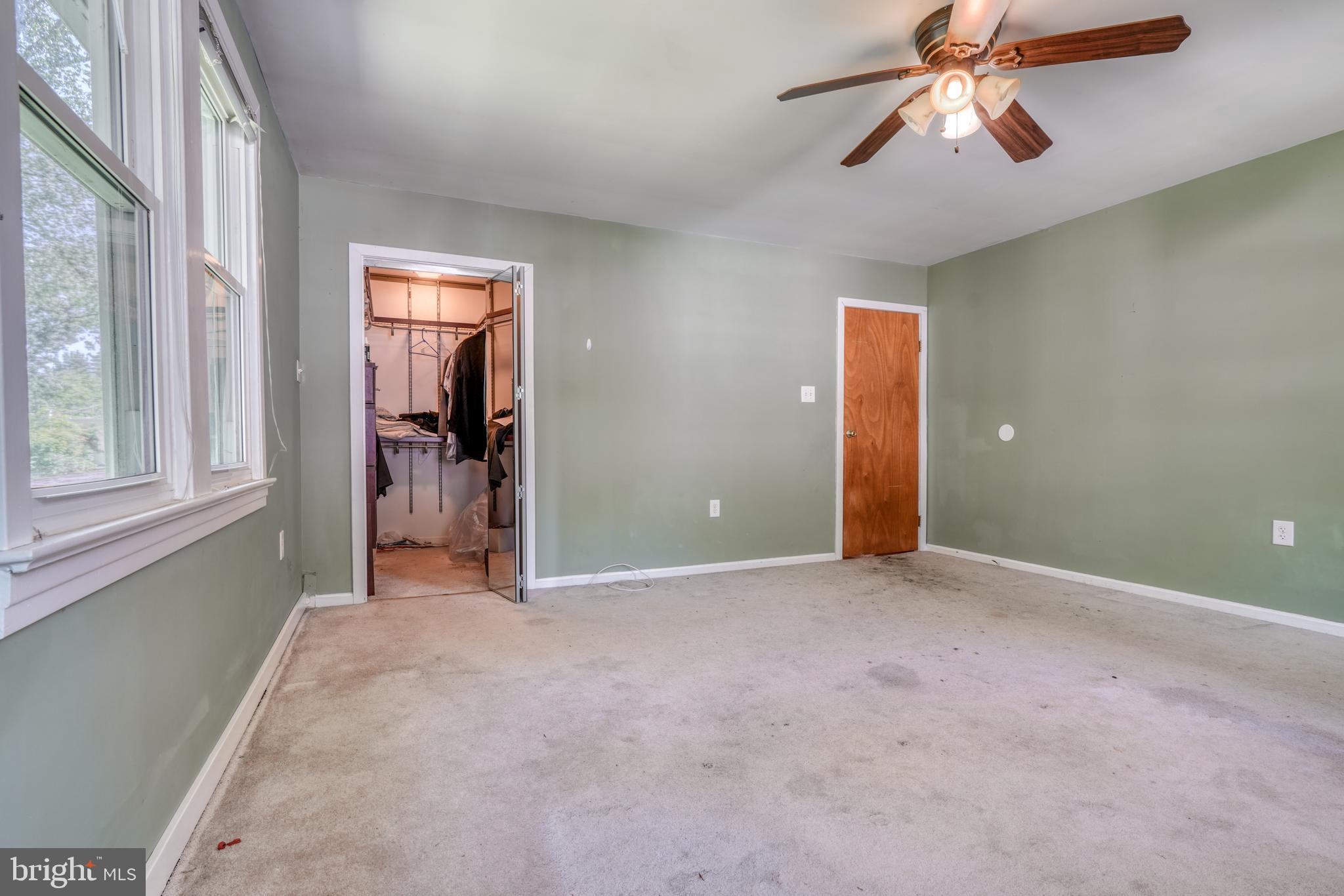 GLEN ISLE ESTATES - Residential