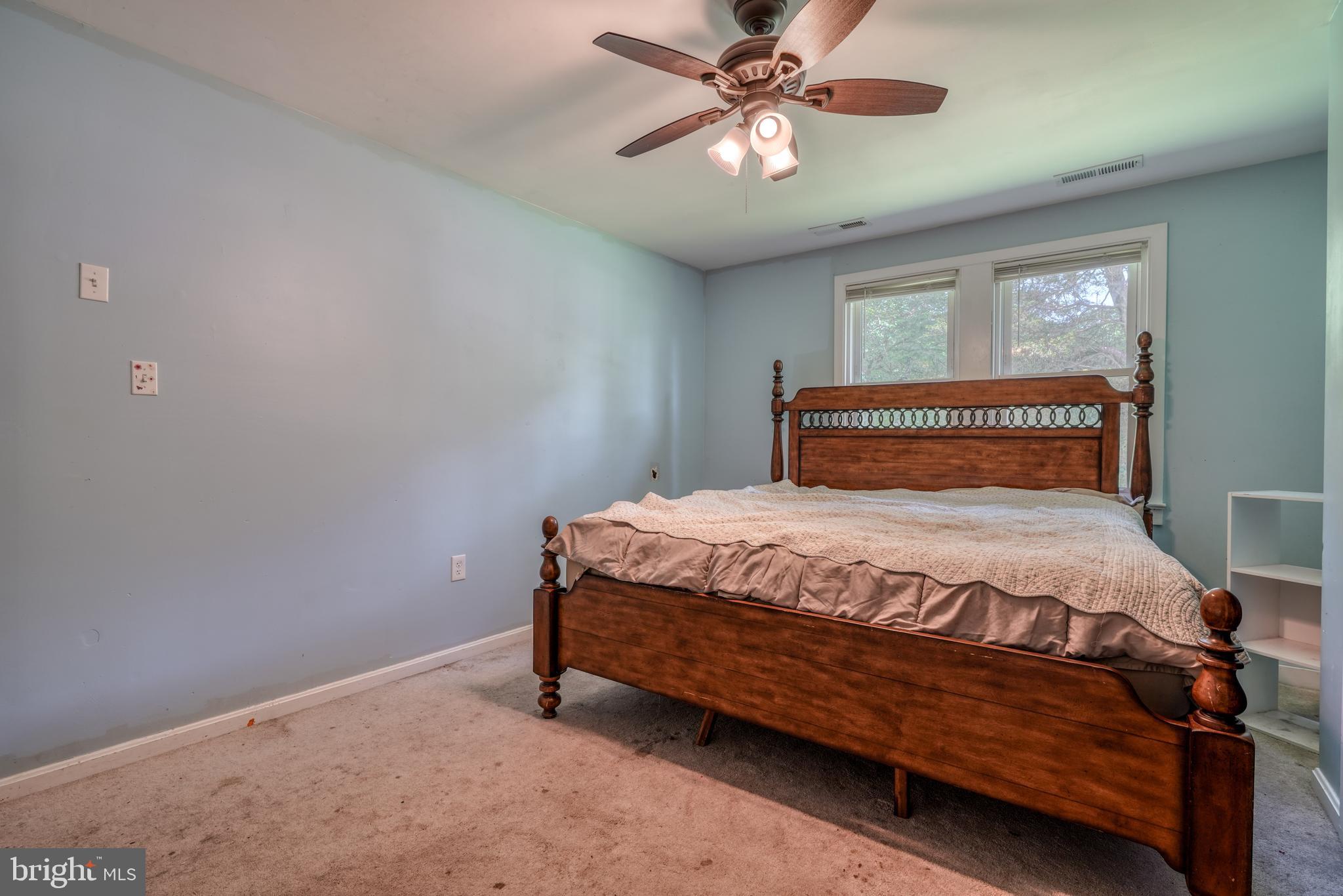 GLEN ISLE ESTATES - Residential