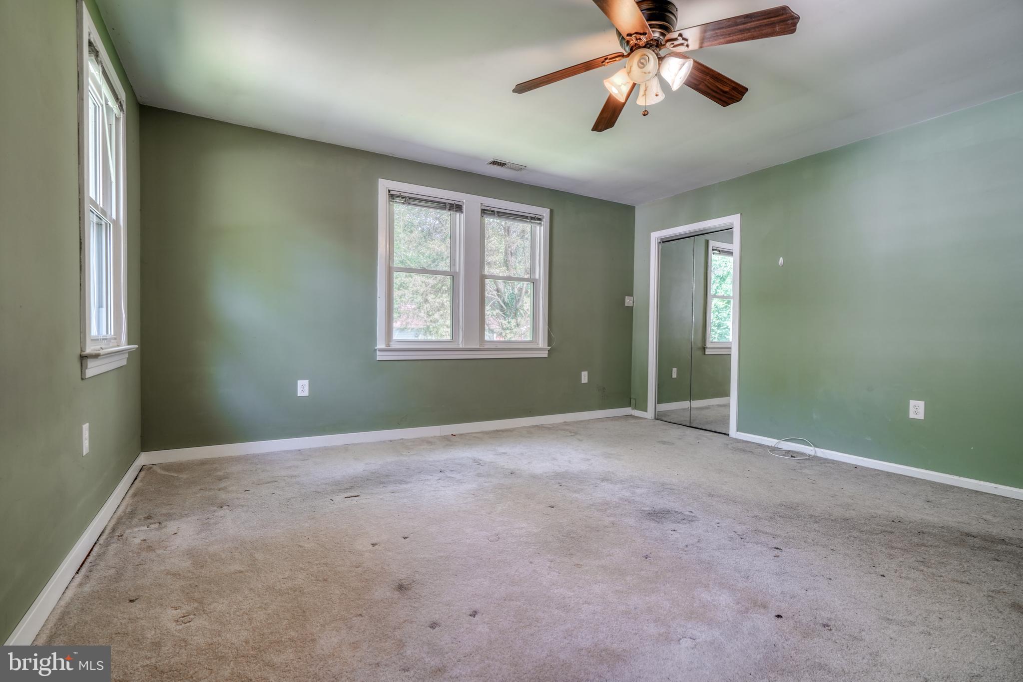 GLEN ISLE ESTATES - Residential