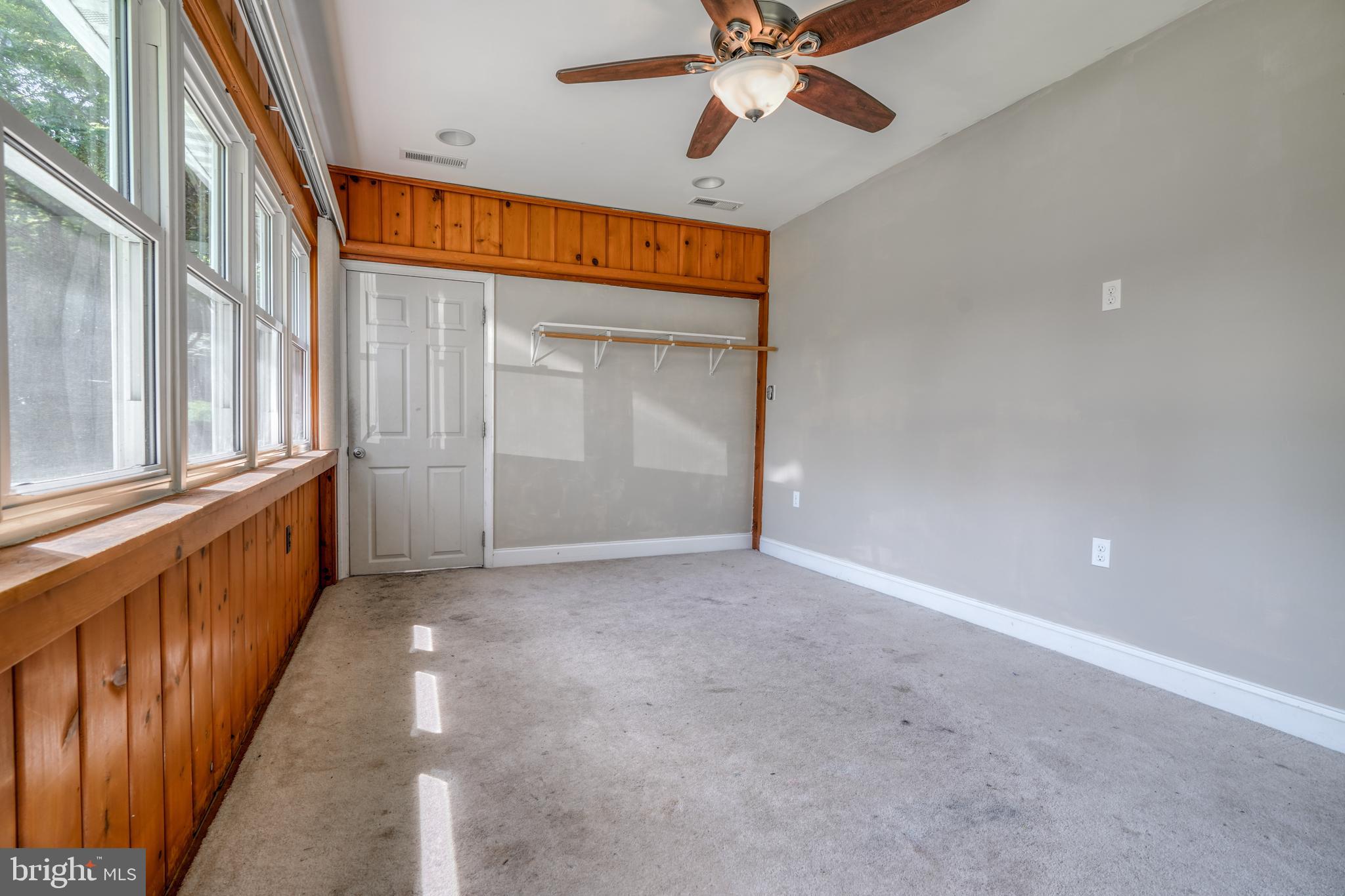 GLEN ISLE ESTATES - Residential